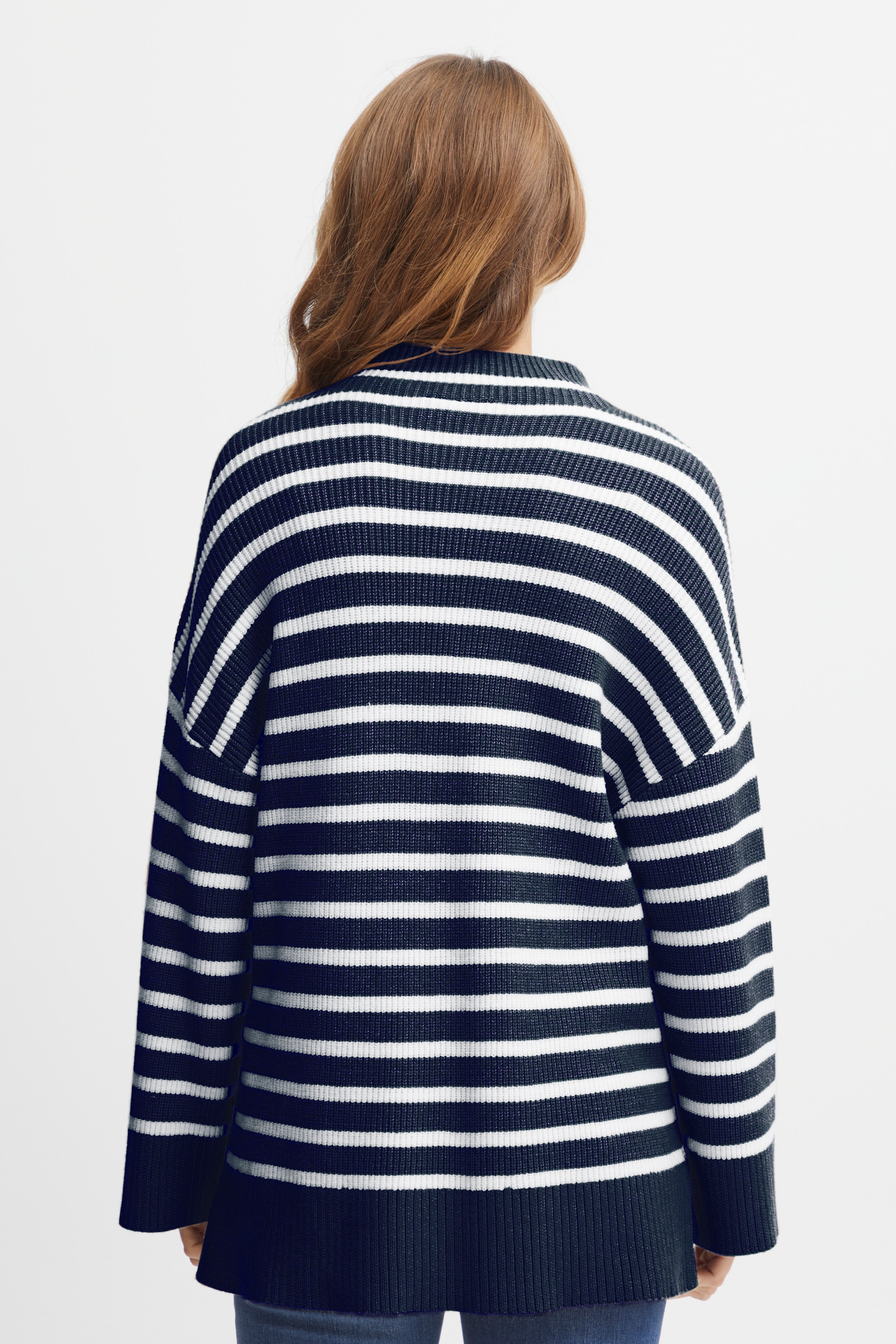 FRALLY Pullover LOOKBOOK BACK 20611734-200119