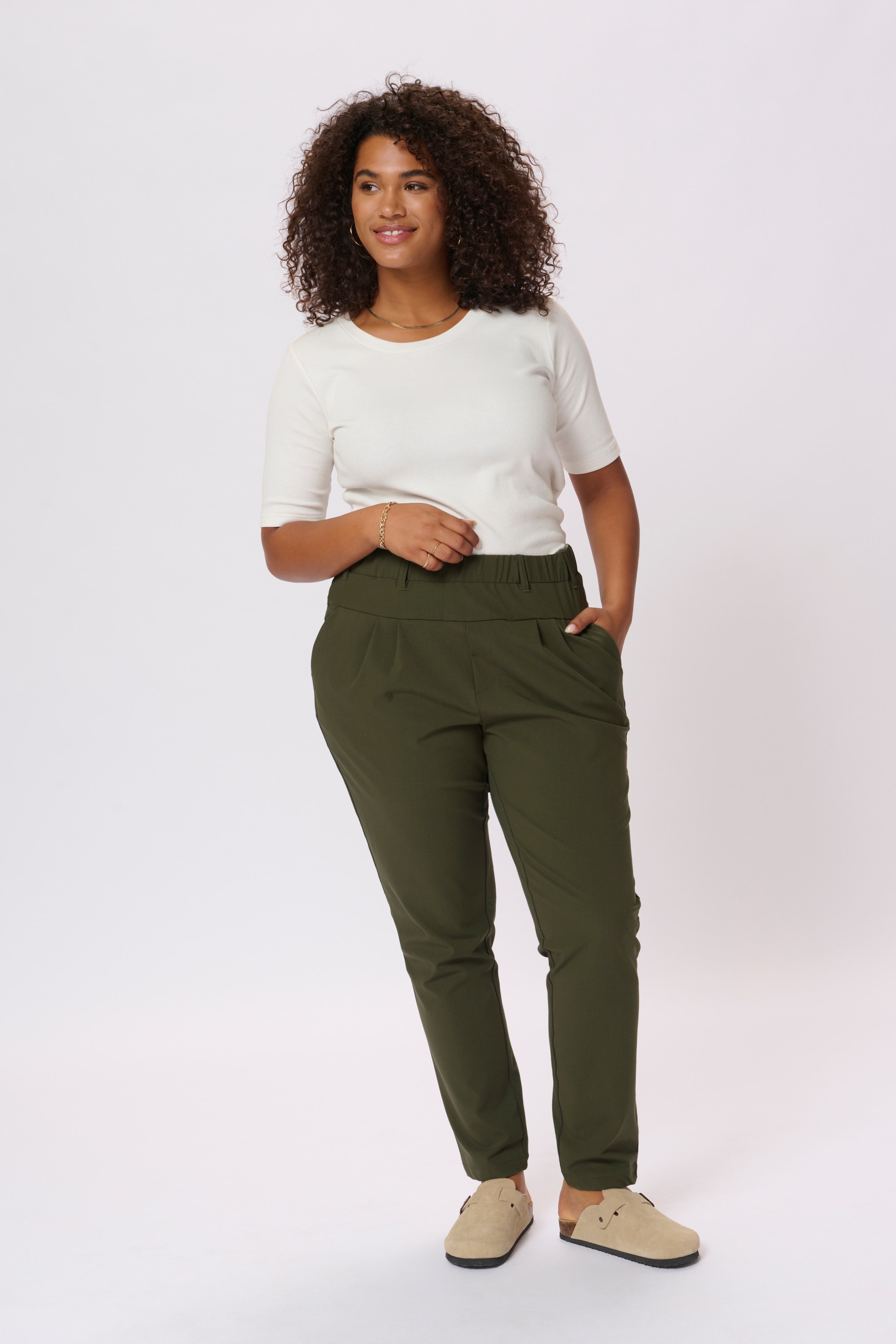 KCjia Byxor LOOKBOOK FRONT 10580007-190511