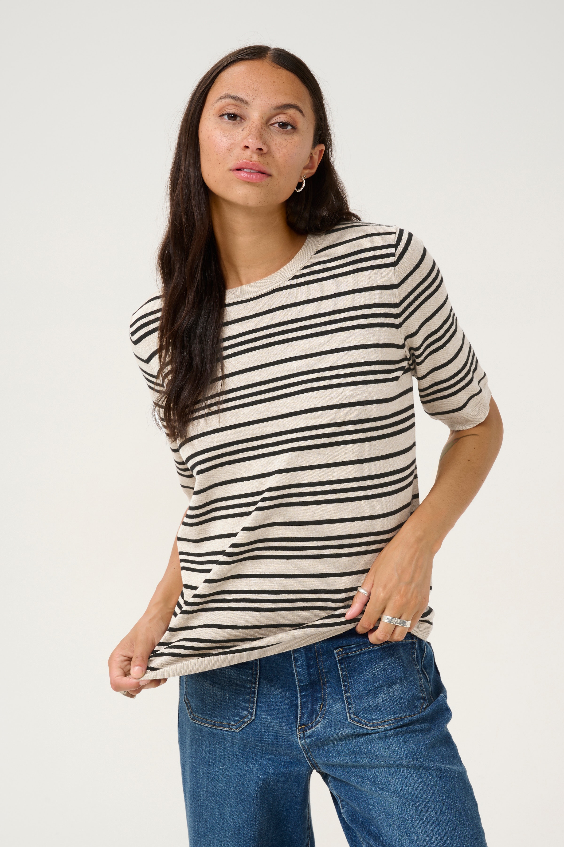 KAlizza Pullover LOOKBOOK FRONT 10508410-107232