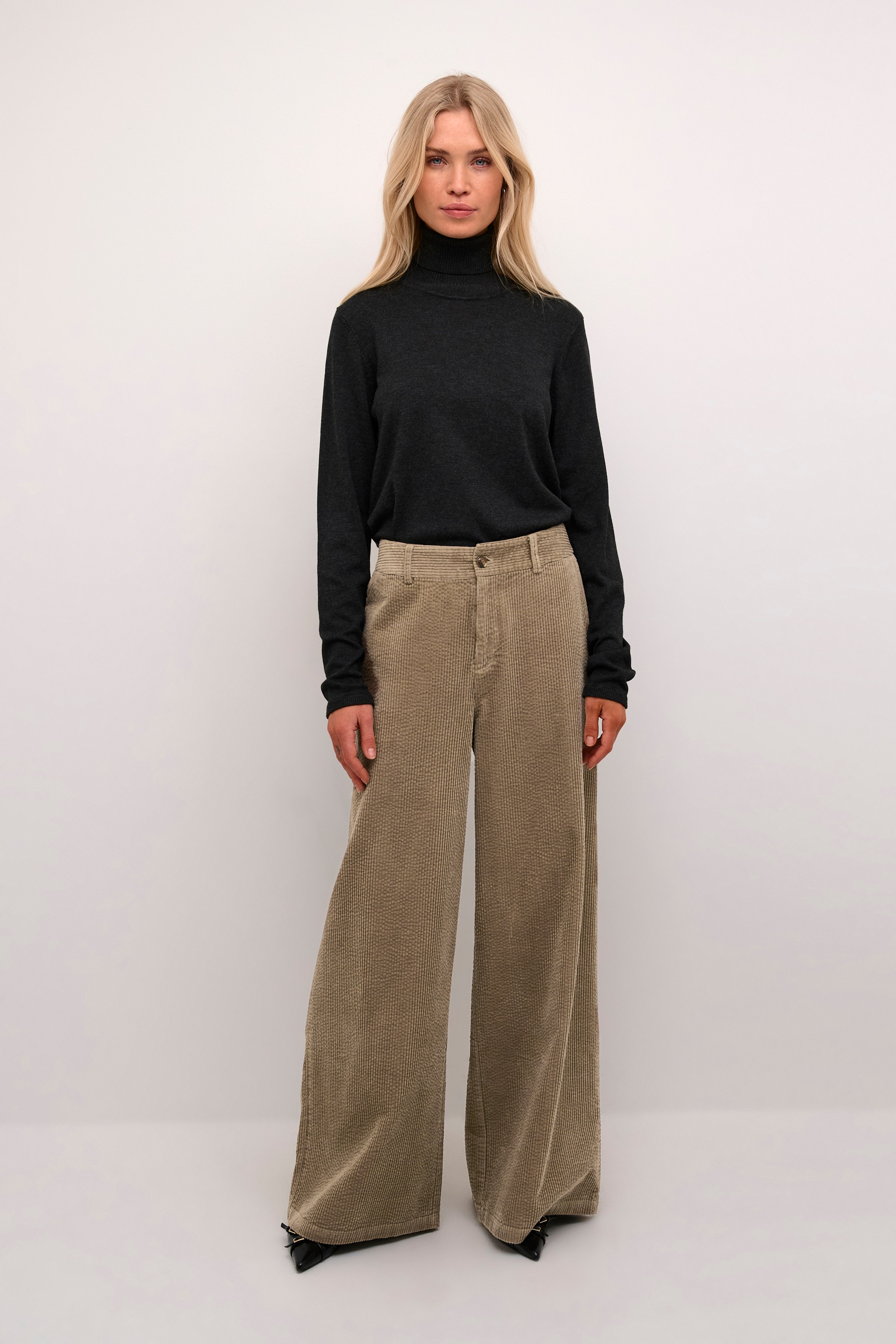 CUklay Trousers LOOKBOOK FRONT 50111043-171310