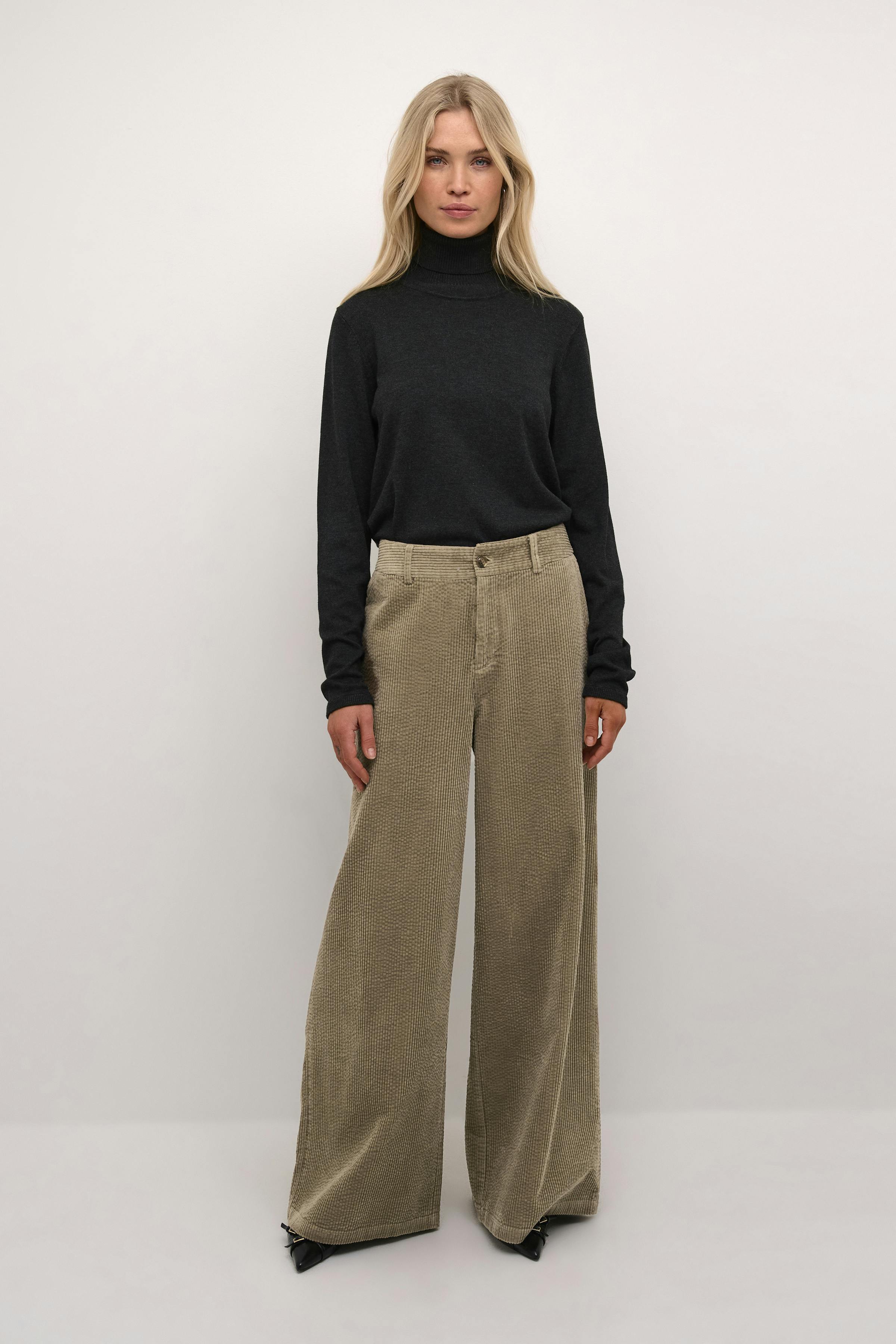 CUklay Corduroy Trousers LOOKBOOK FRONT 50111043-171310