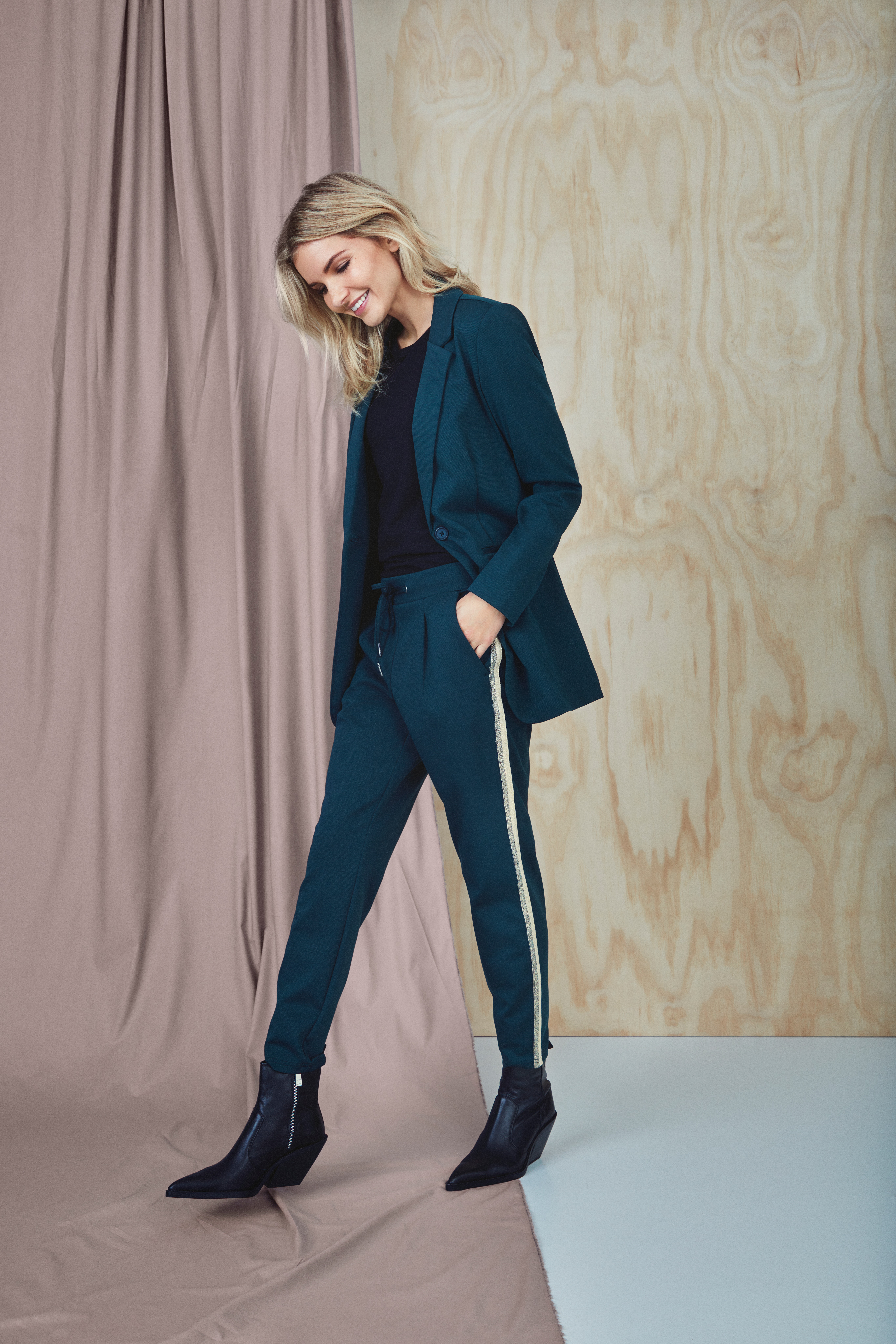 BYRizetta blazer LOCATION NONE 20808694-80348