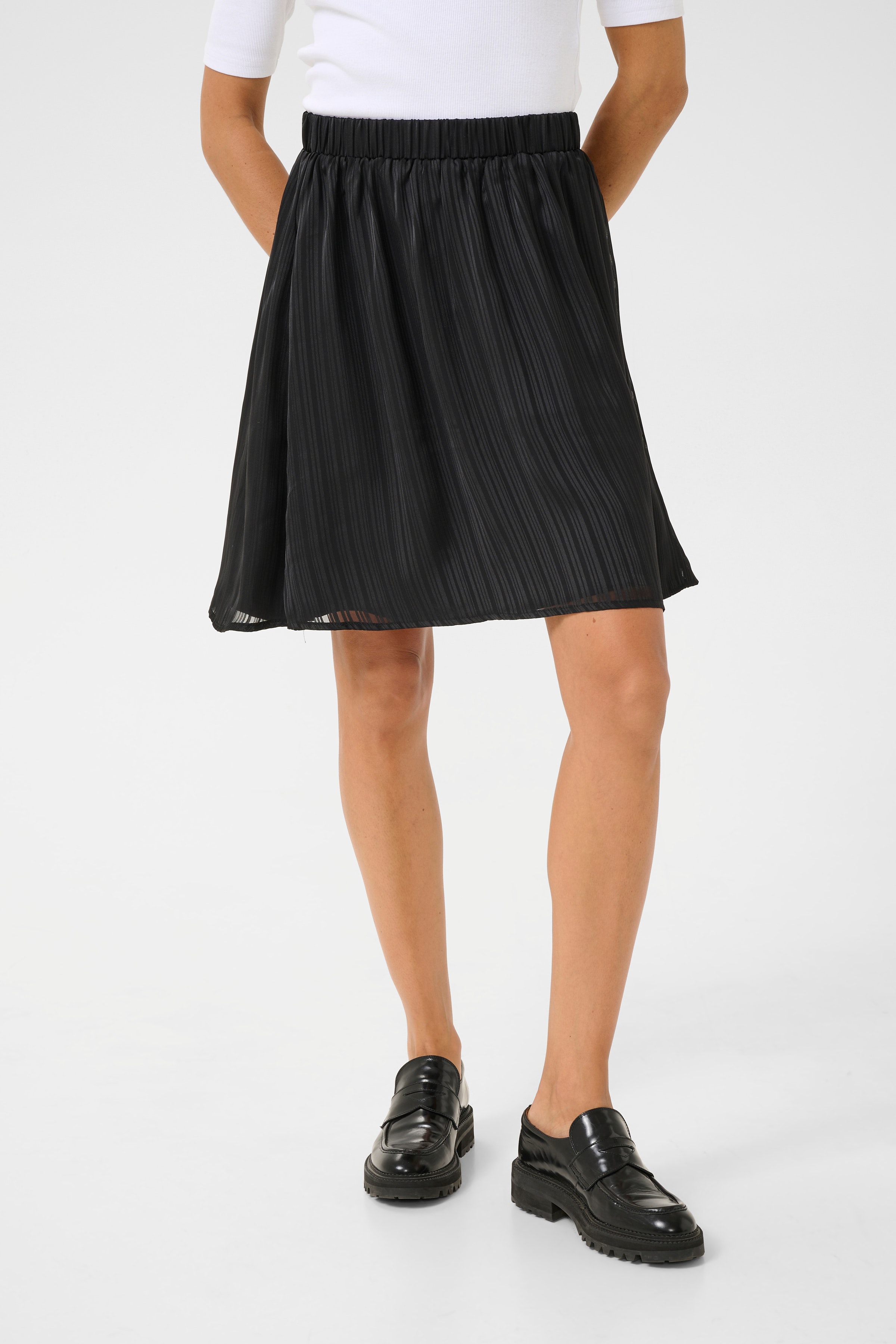 KAmille Skjørt LOOKBOOK FRONT 10510175-100121