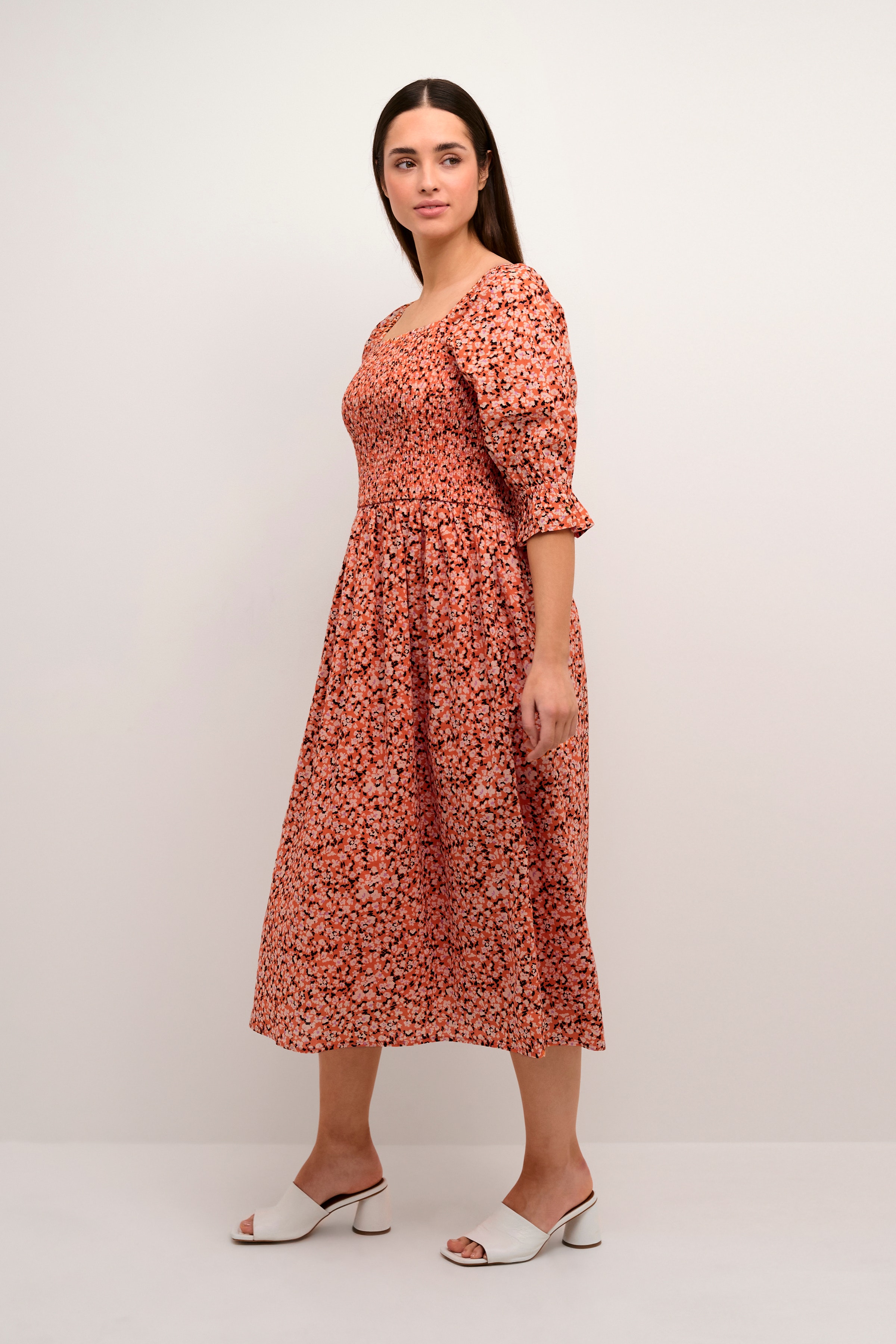 KAwhippa Kjole LOOKBOOK FRONT 10506441-104256