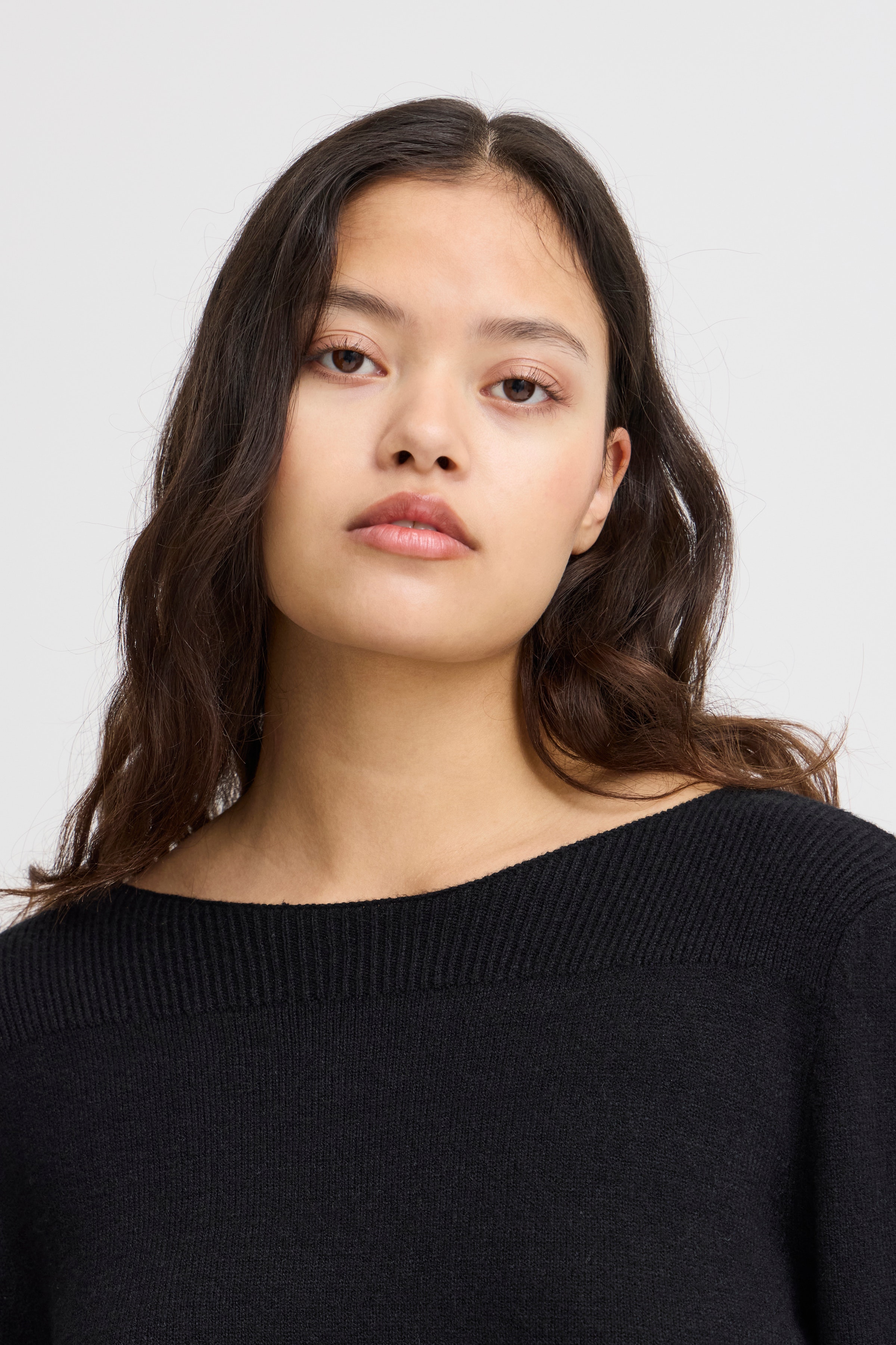 IHVIRELLE Pullover LOOKBOOK DETAIL 20121631-194008
