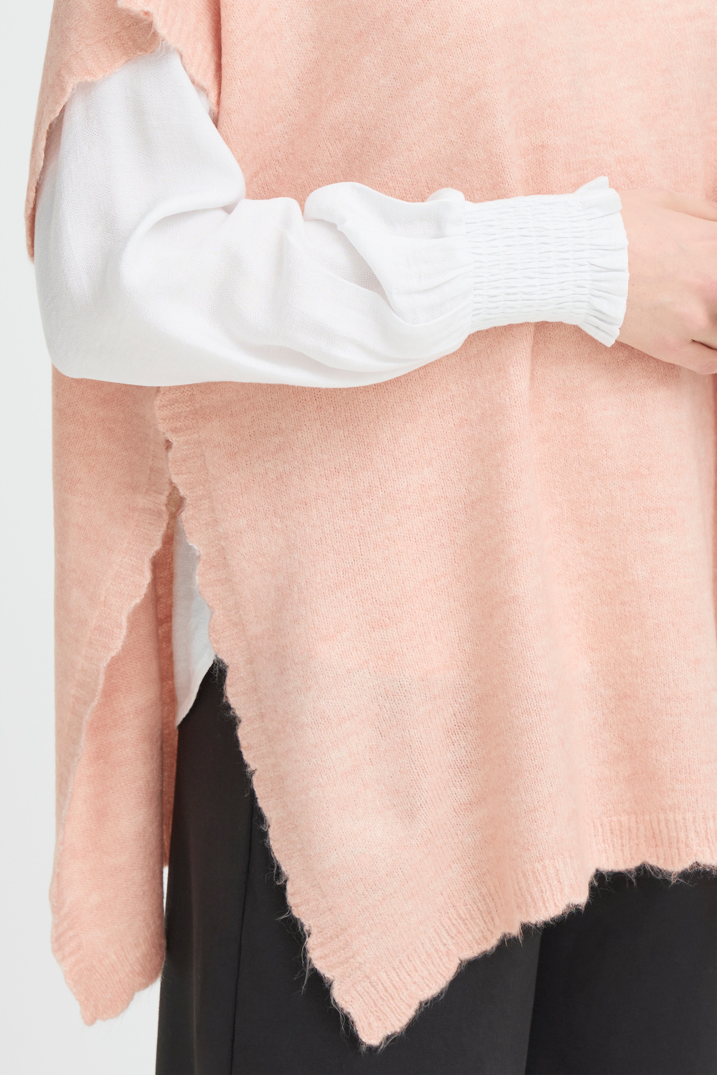 FRELISE Poncho LOOKBOOK DETAIL 20617676-141506