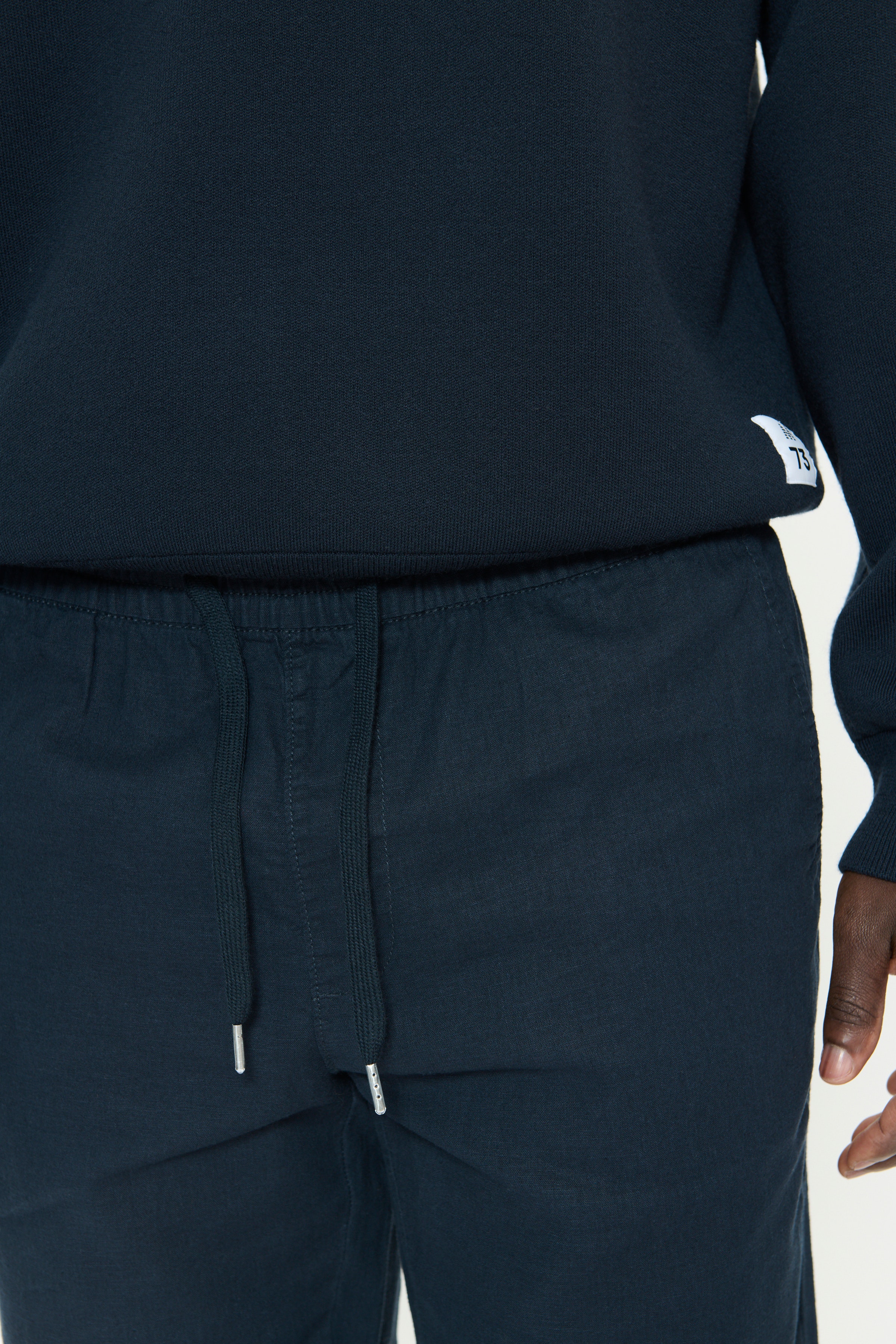 MAbarton linen trousers LOOKBOOK DETAIL 30206031-194011