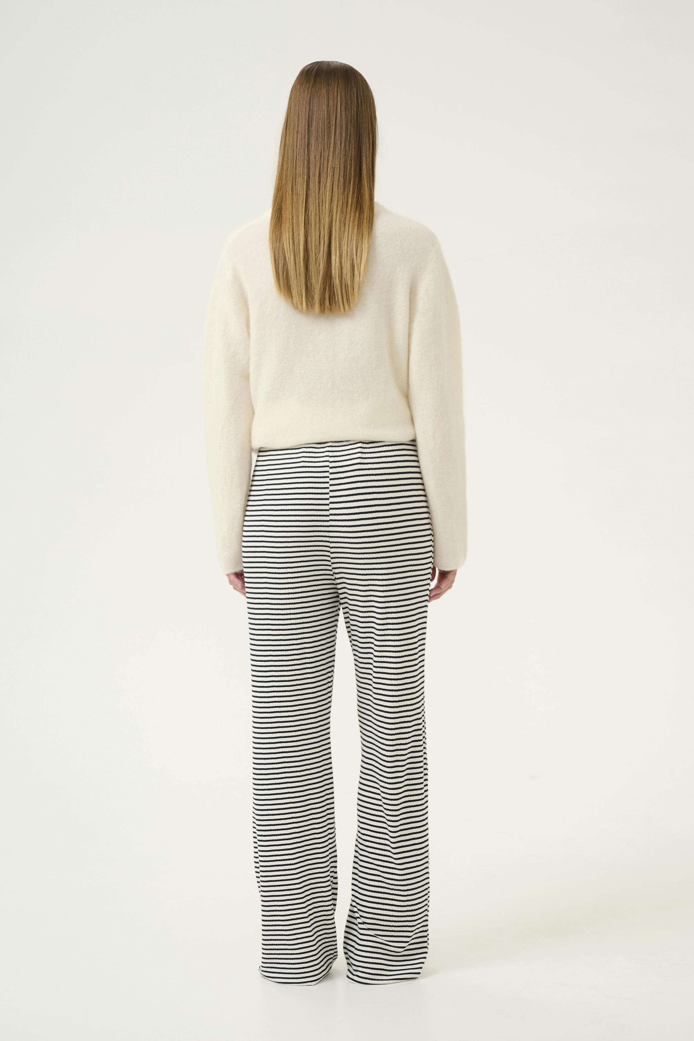 KBCandace Trousers LOOKBOOK BACK 10105451-103953