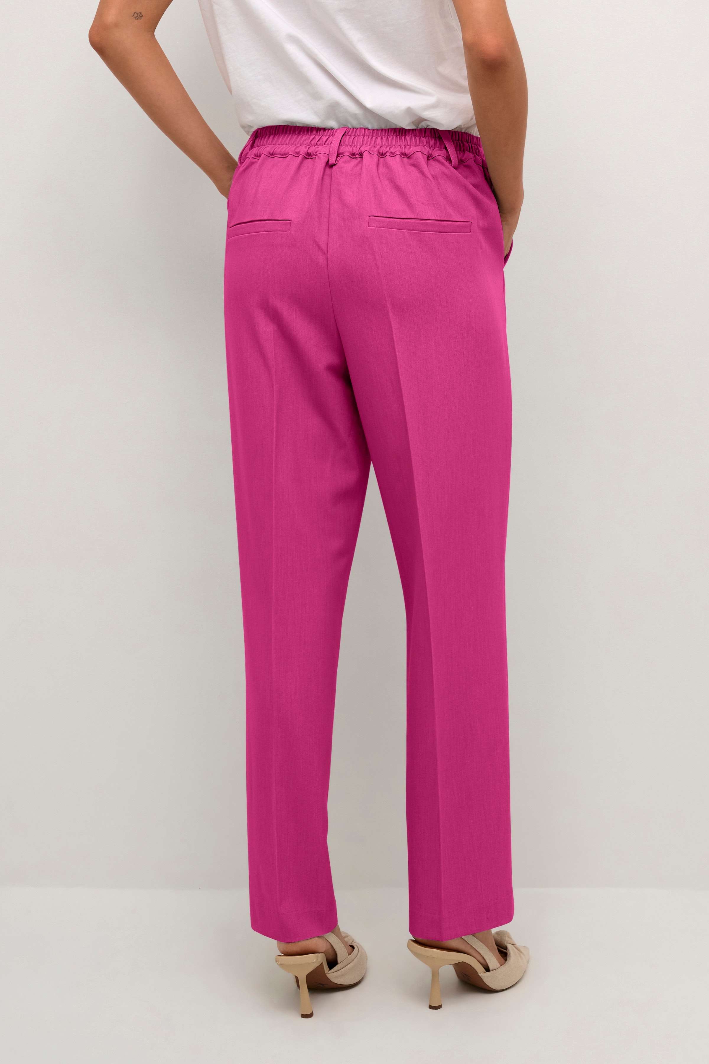 KAsakura Trousers LOOKBOOK BACK 10506858-192434