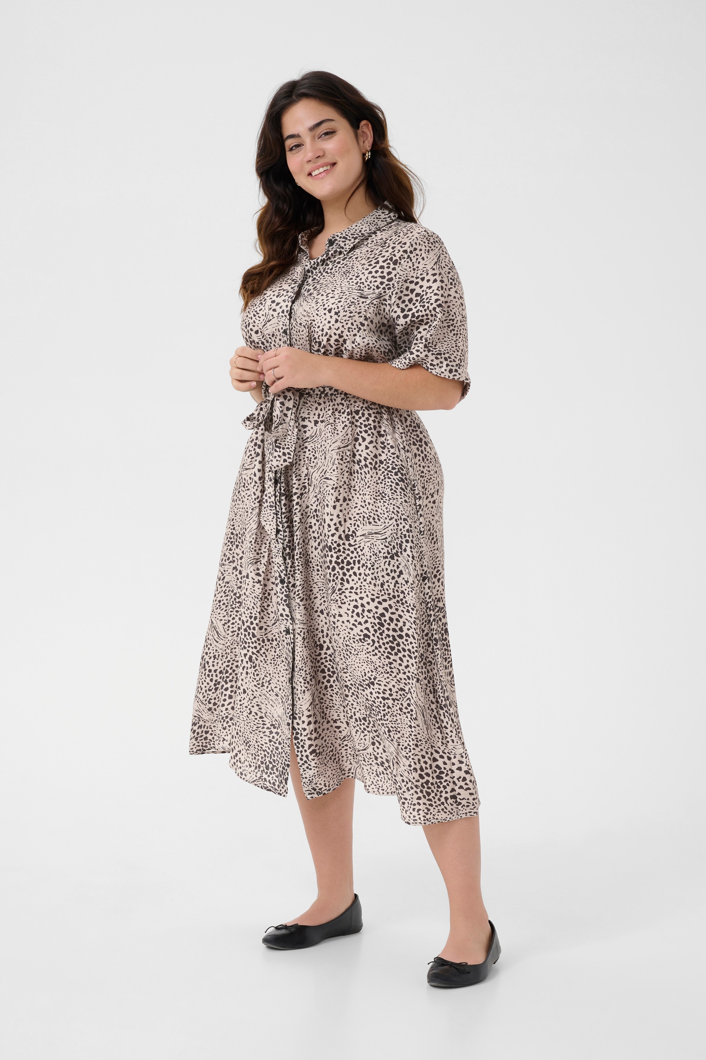 KCdebri Kleid LOOKBOOK FRONT 10583207-107403