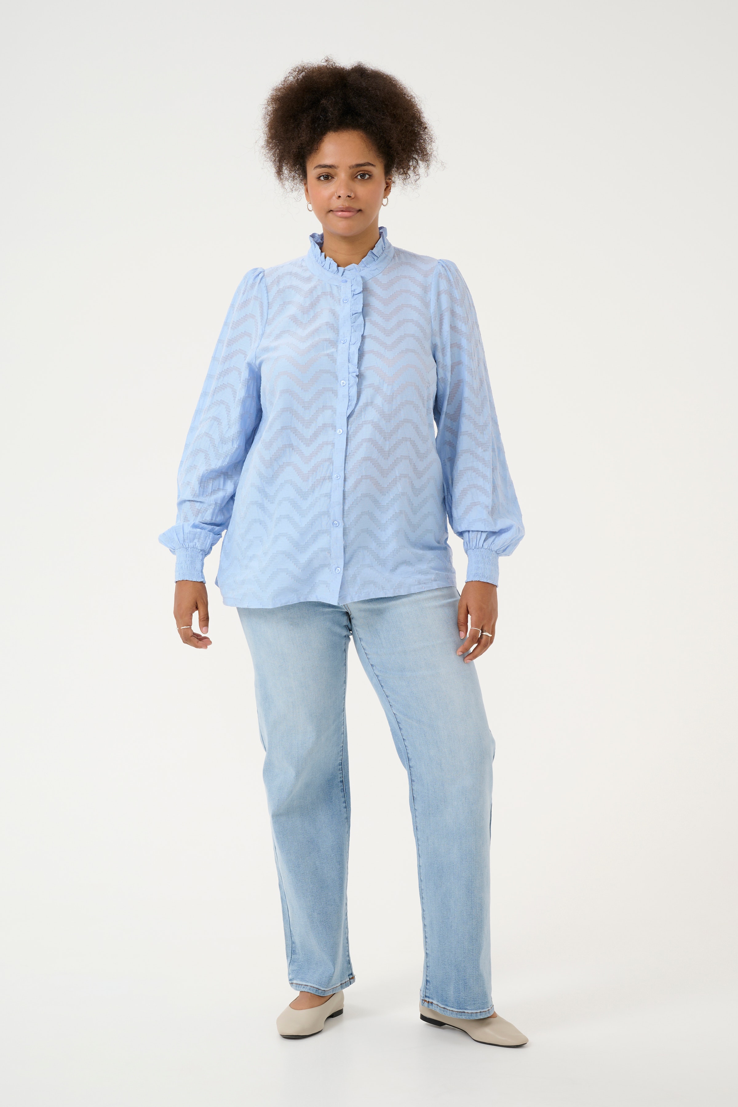 KCvitana Shirt LOOKBOOK FRONT 10583108-164016