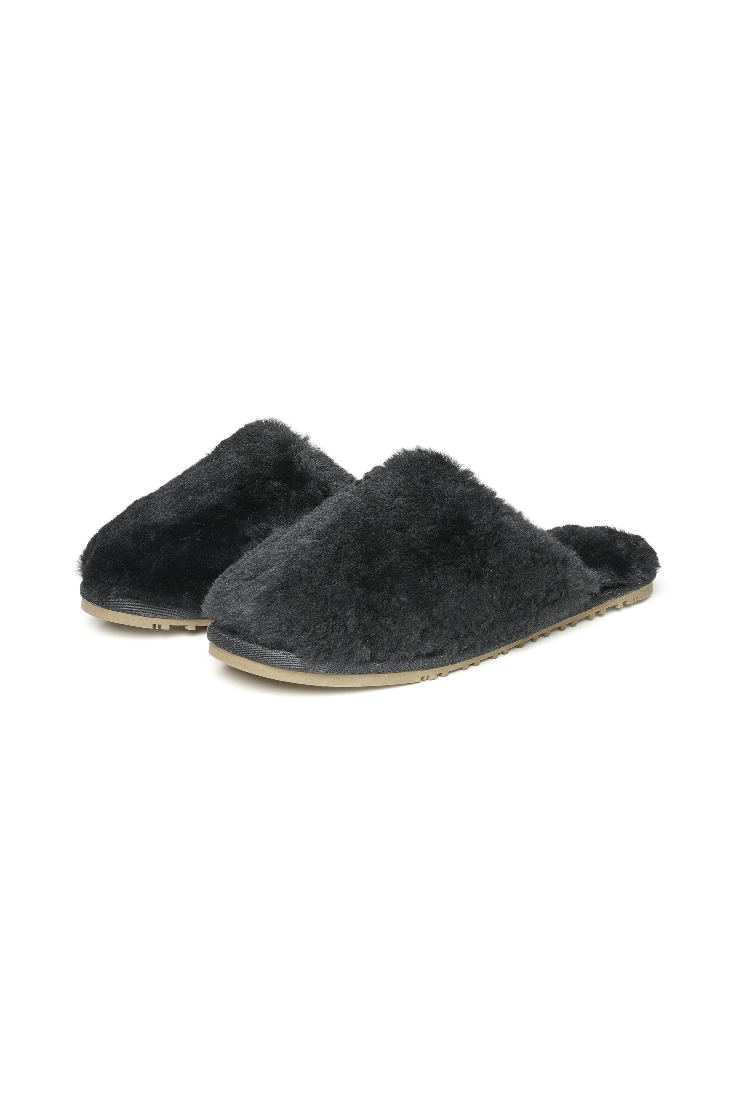 CozyIW Slipper LOOKBOOK FRONT 30108018-194008