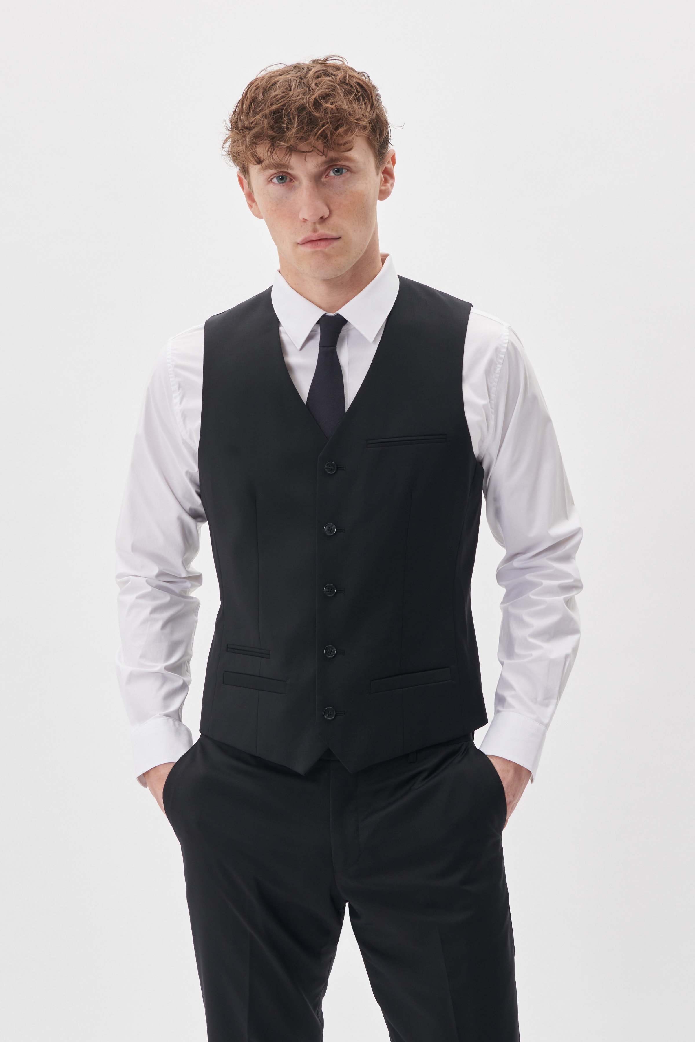 Breck Waistcoat LOOKBOOK FRONT 30201887-20050