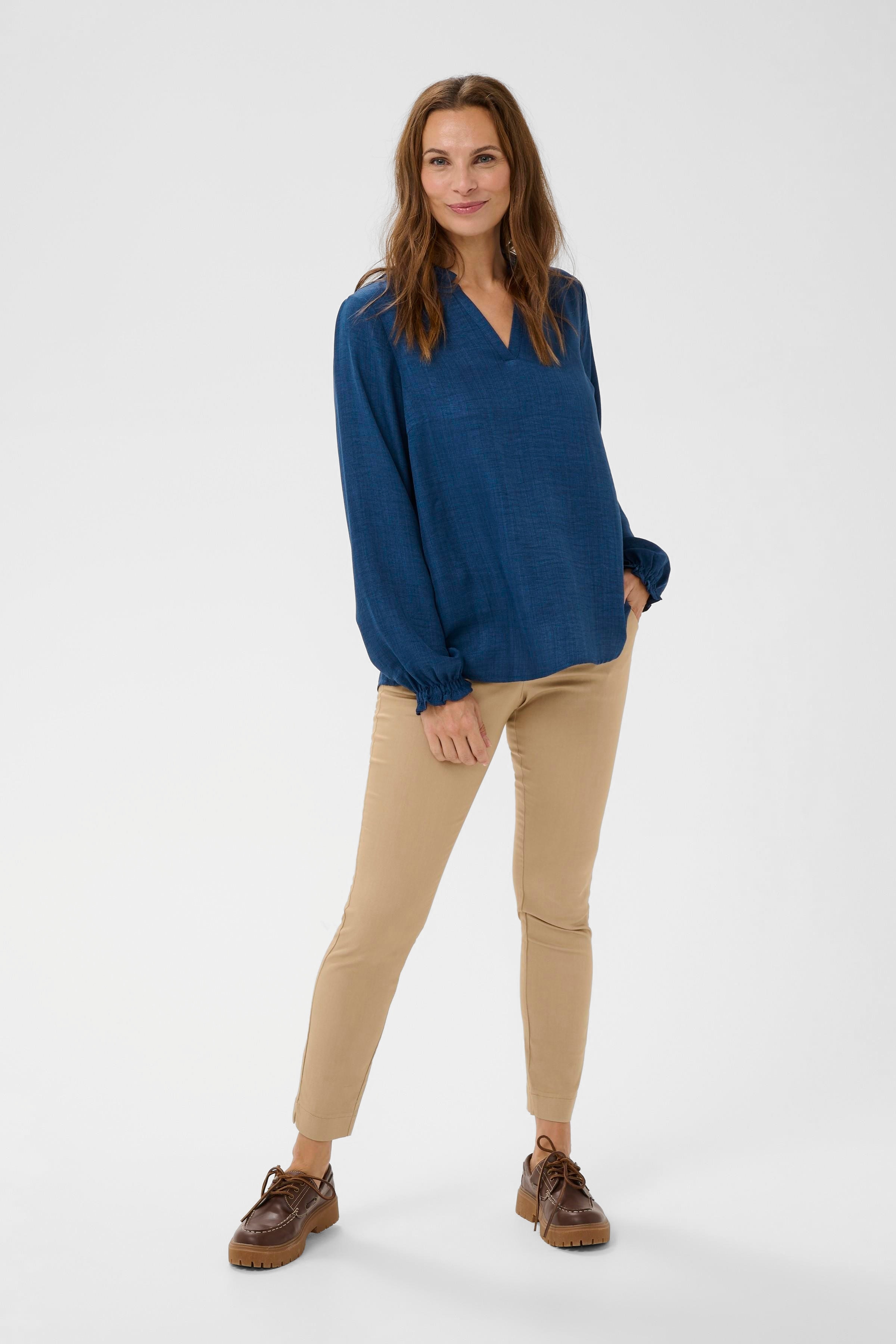 BPoda Blouse LOOKBOOK FRONT 40200075-1940241