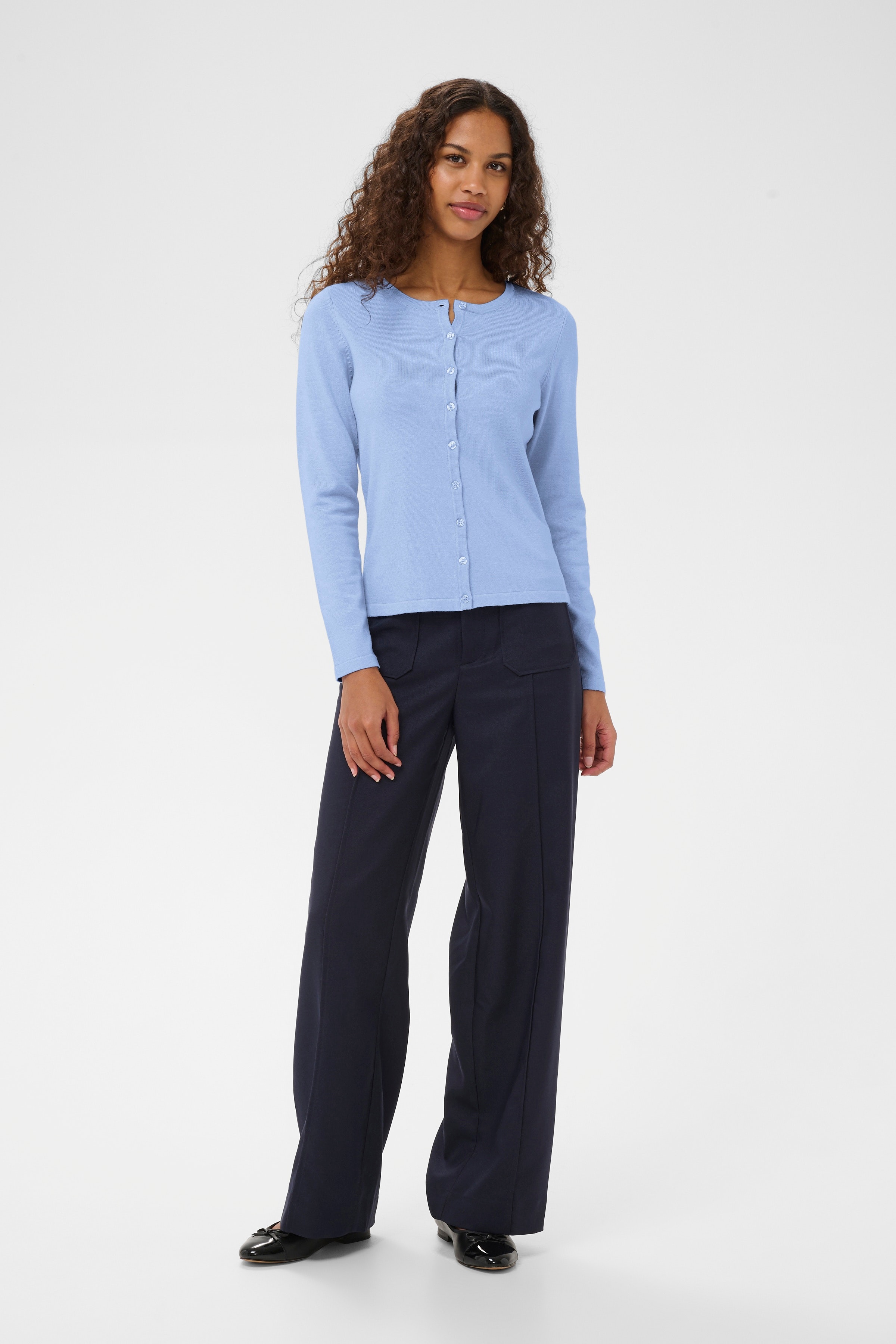 A8661, Cardigan LOOKBOOK FRONT 30500005-153915