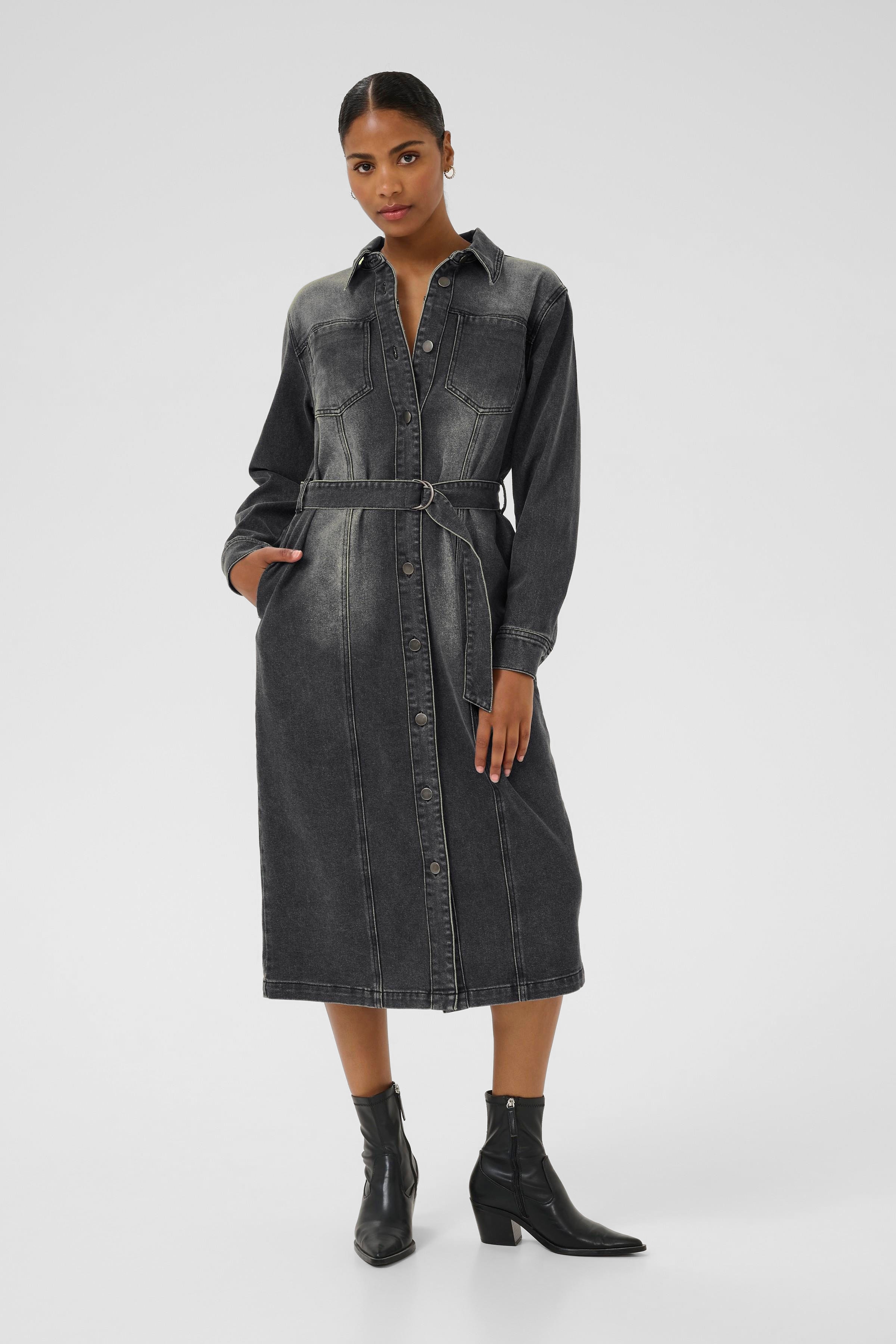 KAabby Kjole LOOKBOOK FRONT 10510583-103162