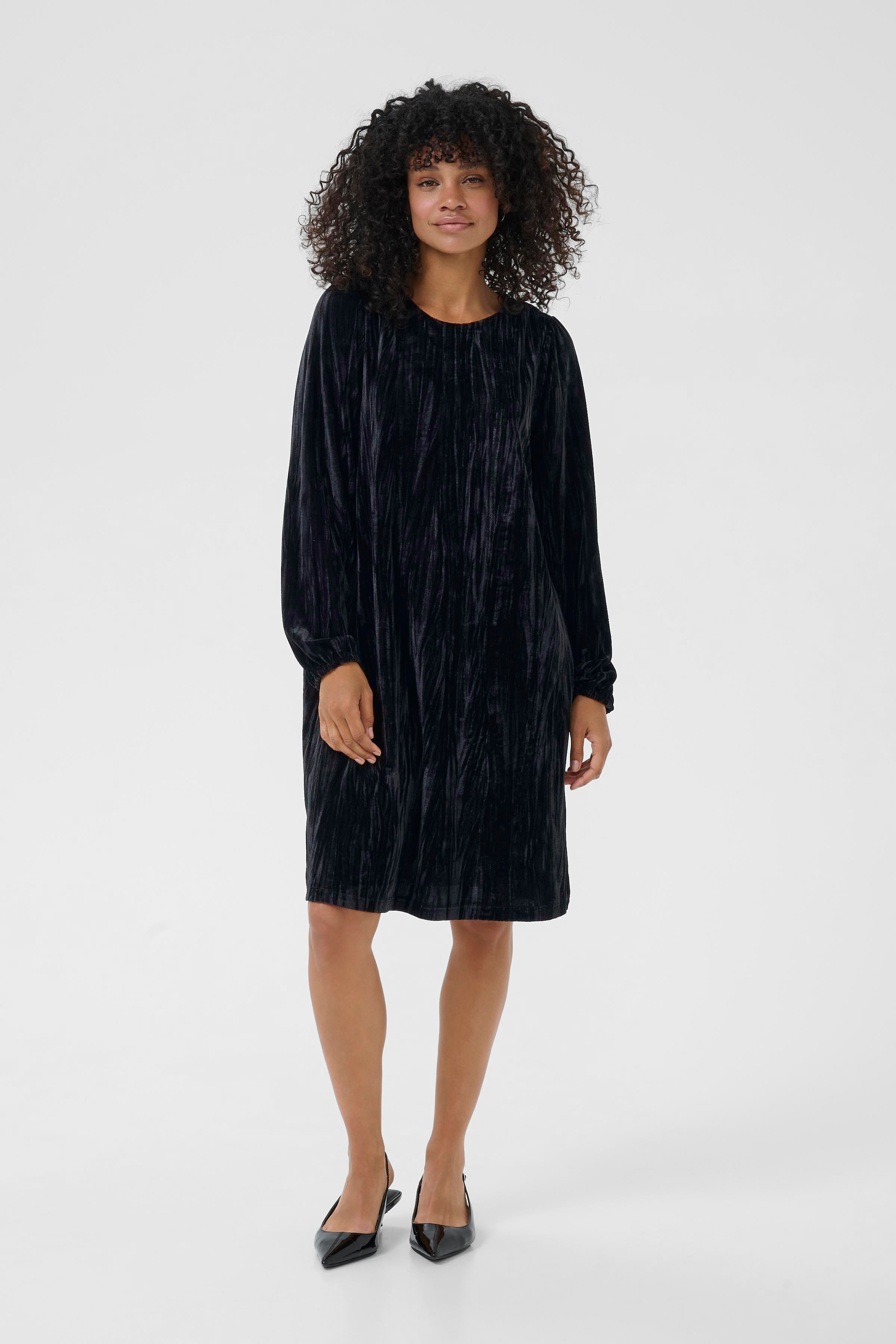KAelva Kjole LOOKBOOK FRONT 10510980-100121