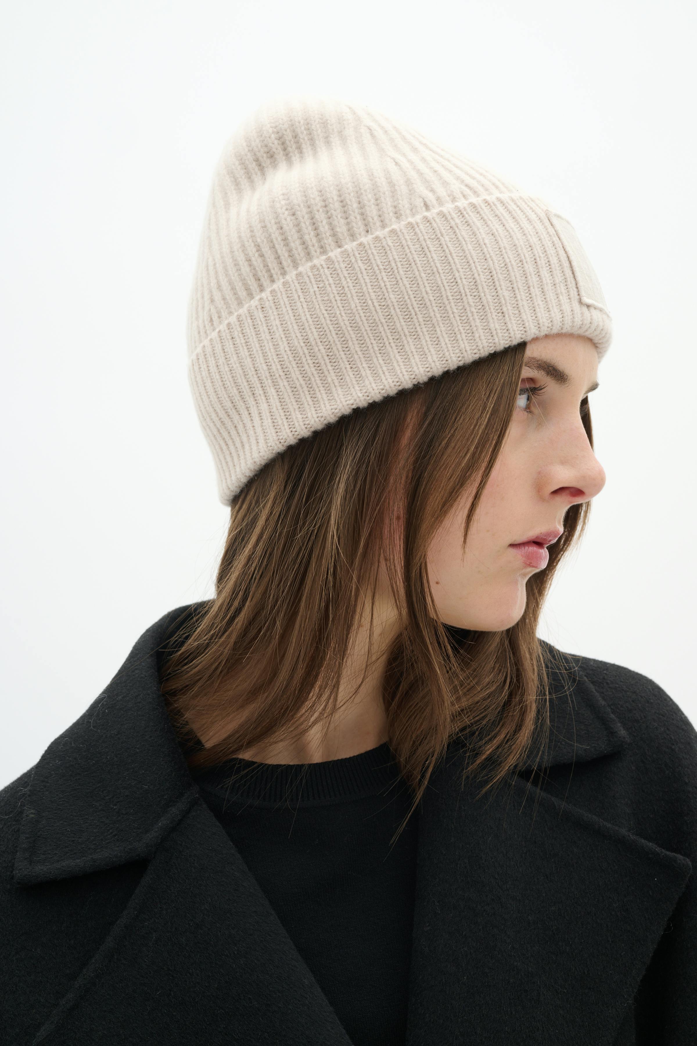 KaxyIW Beanie LOOKBOOK DETAIL 30109779-130403