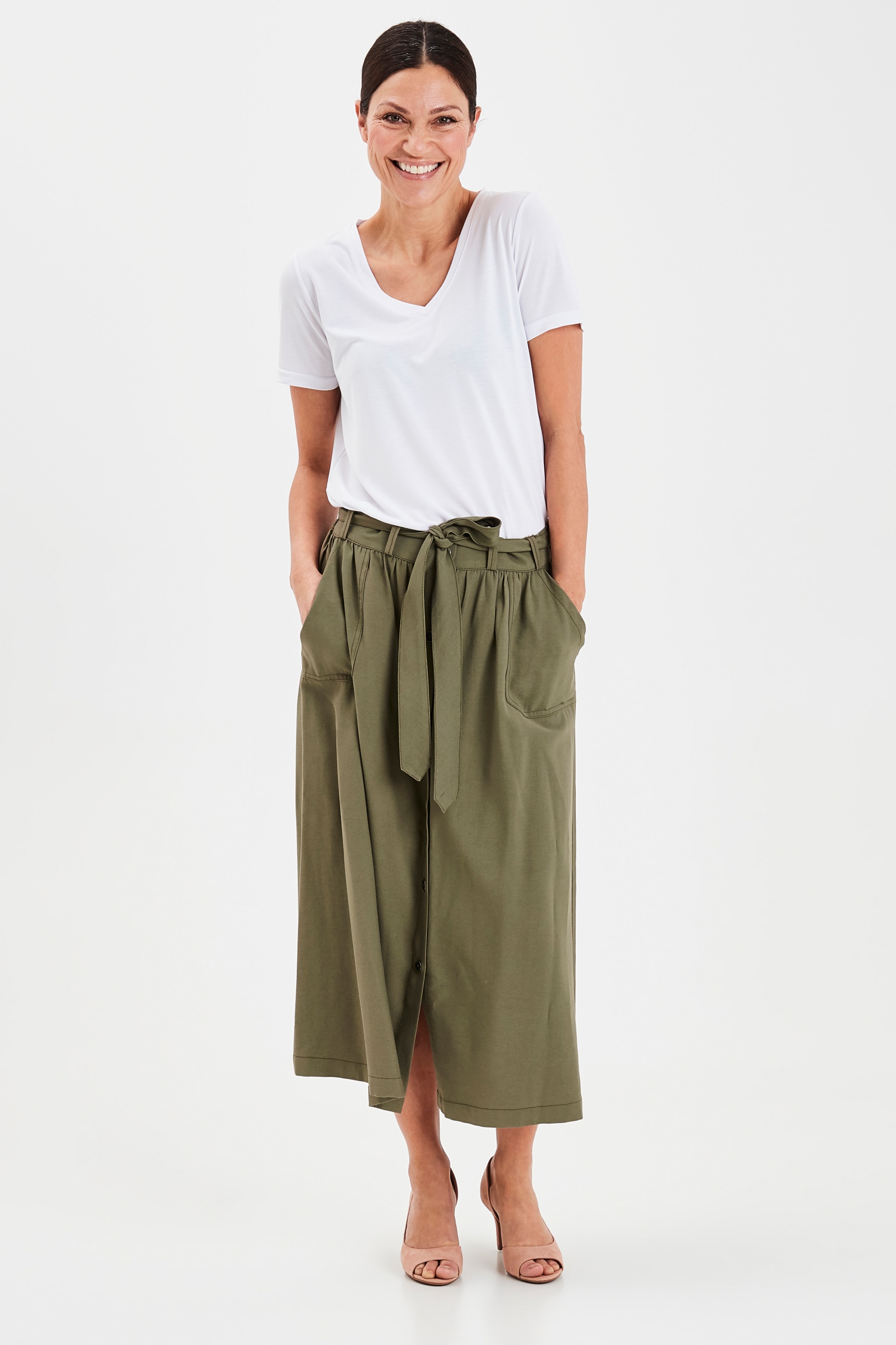 Kjol LOOKBOOK FRONT 20607269-60610