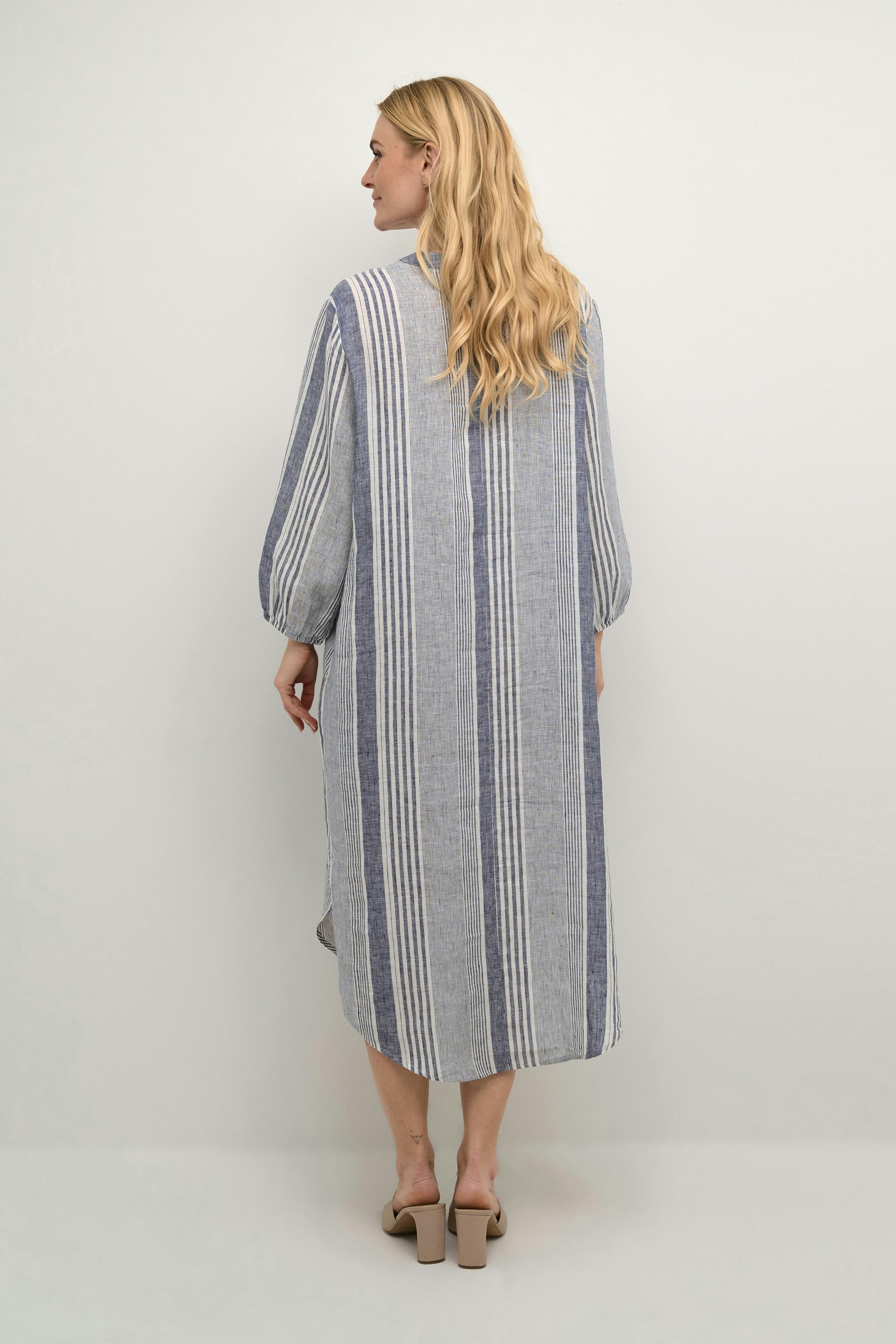 CUmolly Linen dress LOOKBOOK BACK 50110419-105628