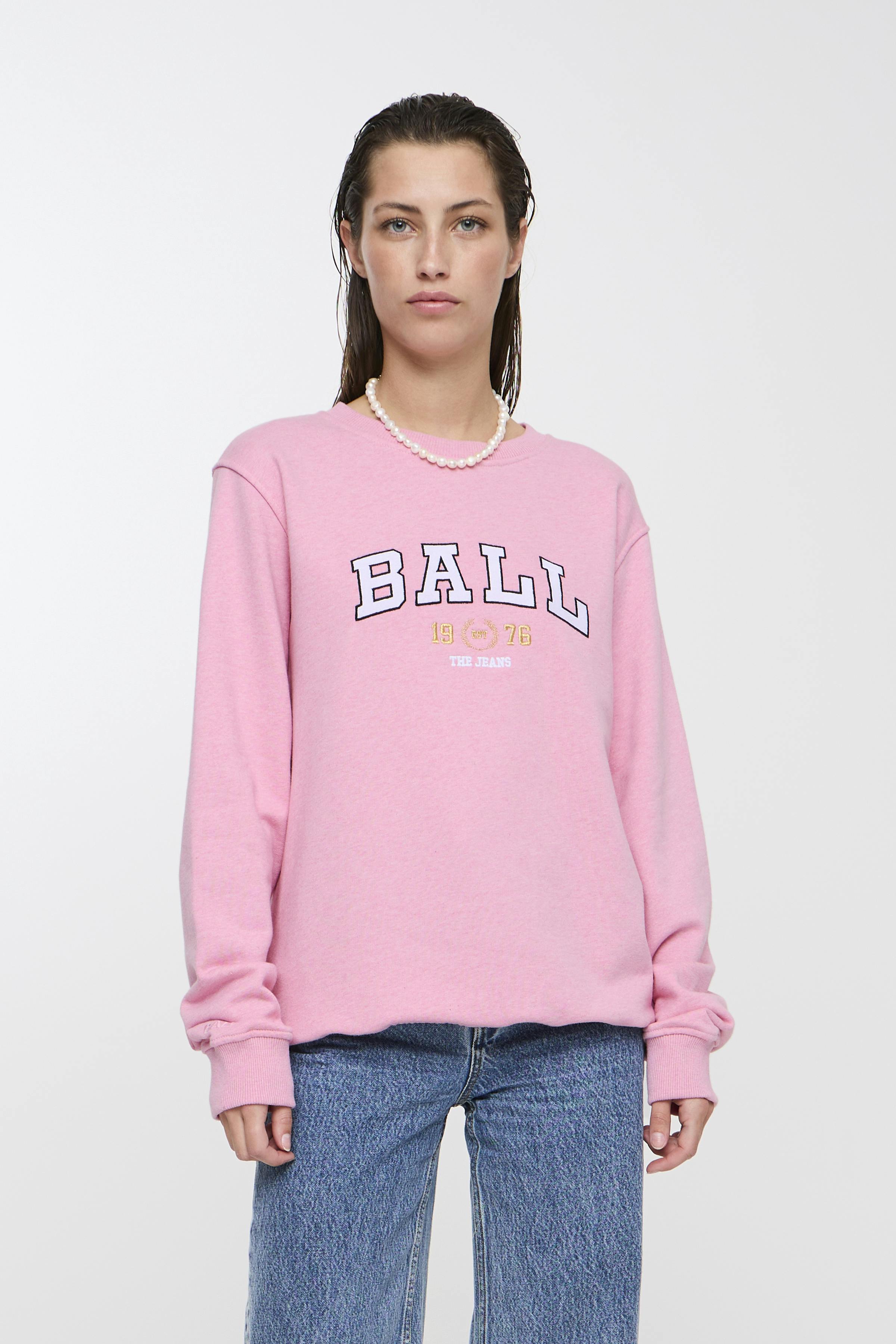 L. TAYLOR SWEATSHIRT LOOKBOOK FRONT 50400052-1621261