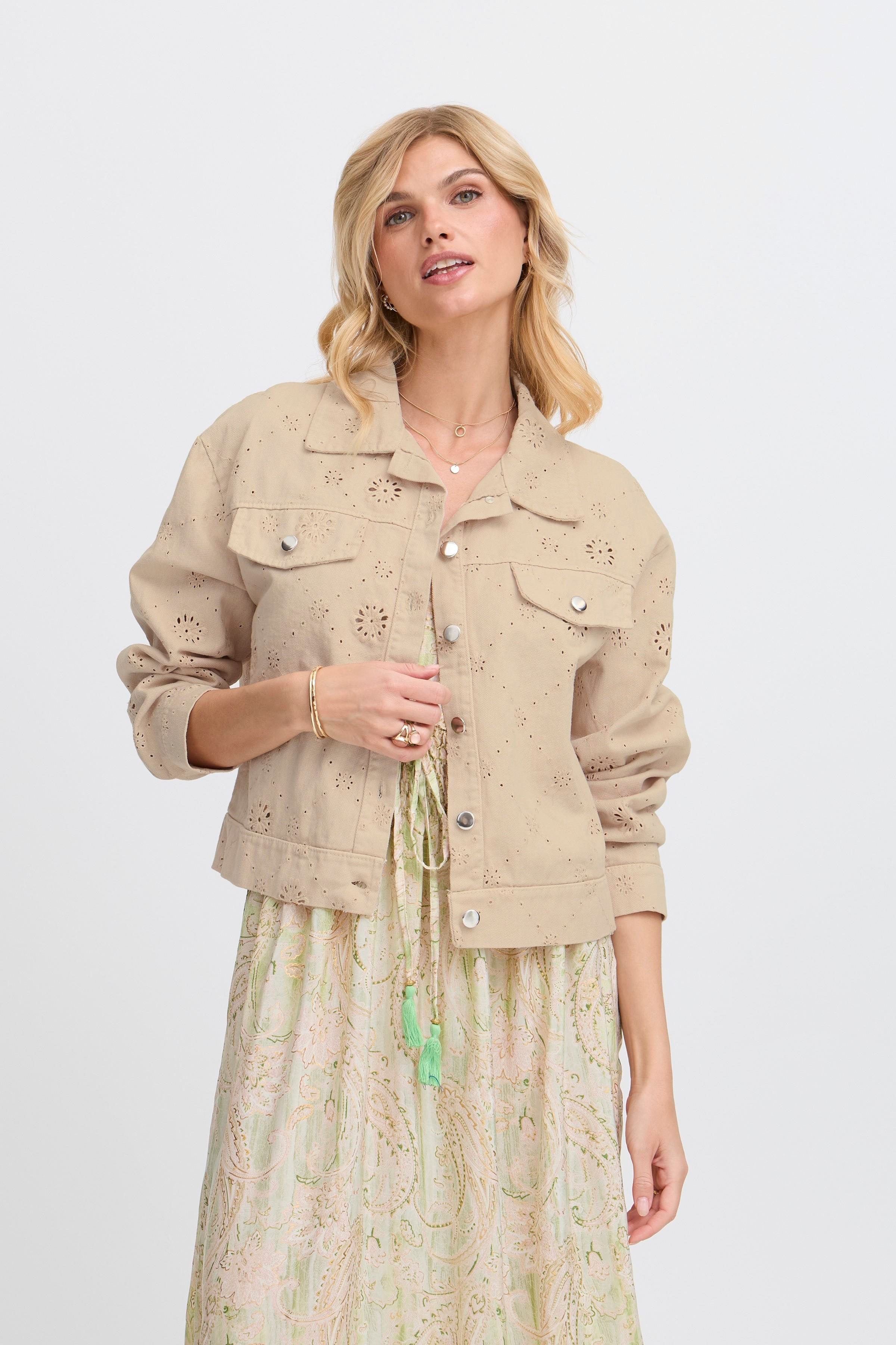 SBJADZIA Causal jas LOOKBOOK FRONT 22100701-130907