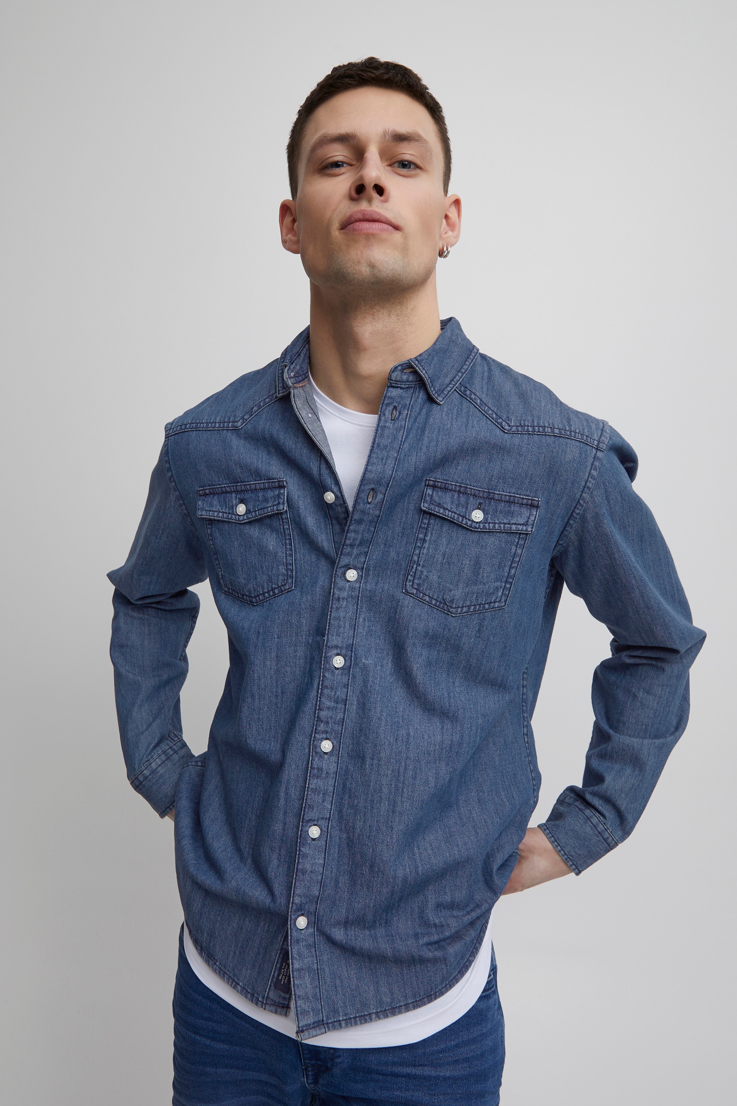 Langærmet skjorte LOOKBOOK BACK 20713192-200291