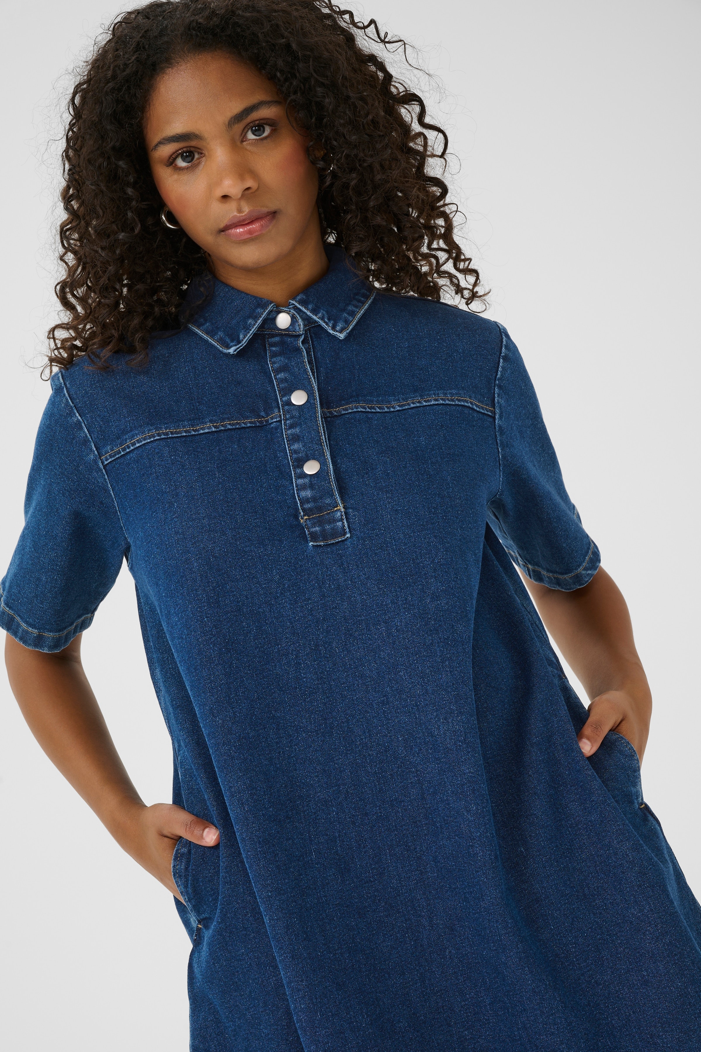 KAsandra Denimkjole LOOKBOOK DETAIL 10552391-102272