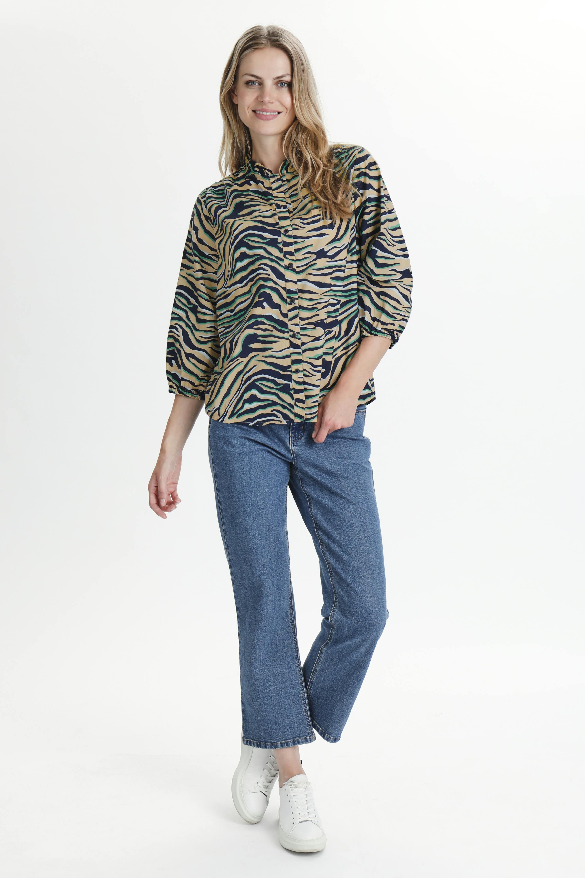 CUrusha Long sleeved shirt LOOKBOOK FRONT 50108501-151215