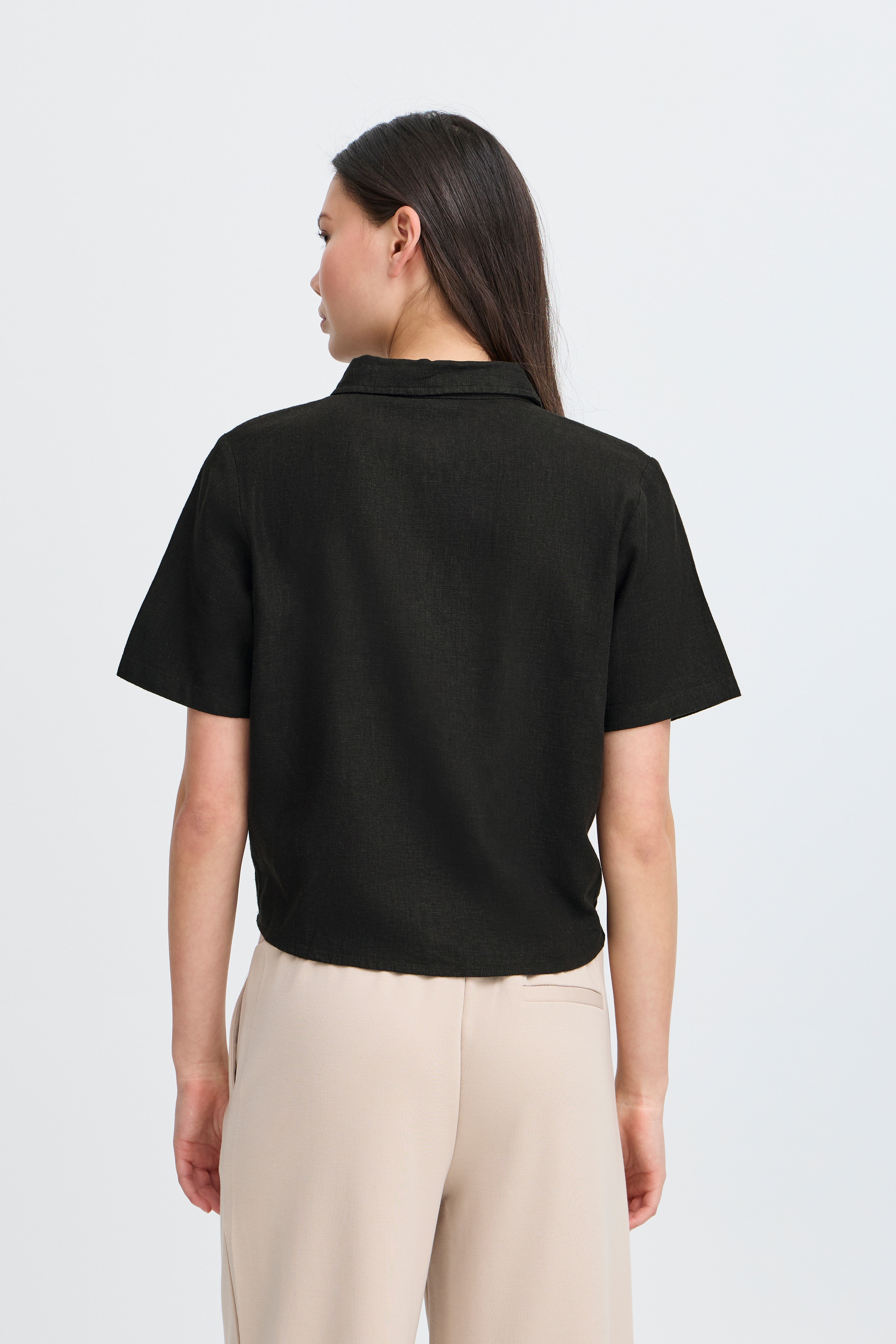 Kortermet skjorte LOOKBOOK BACK 20122921-194008