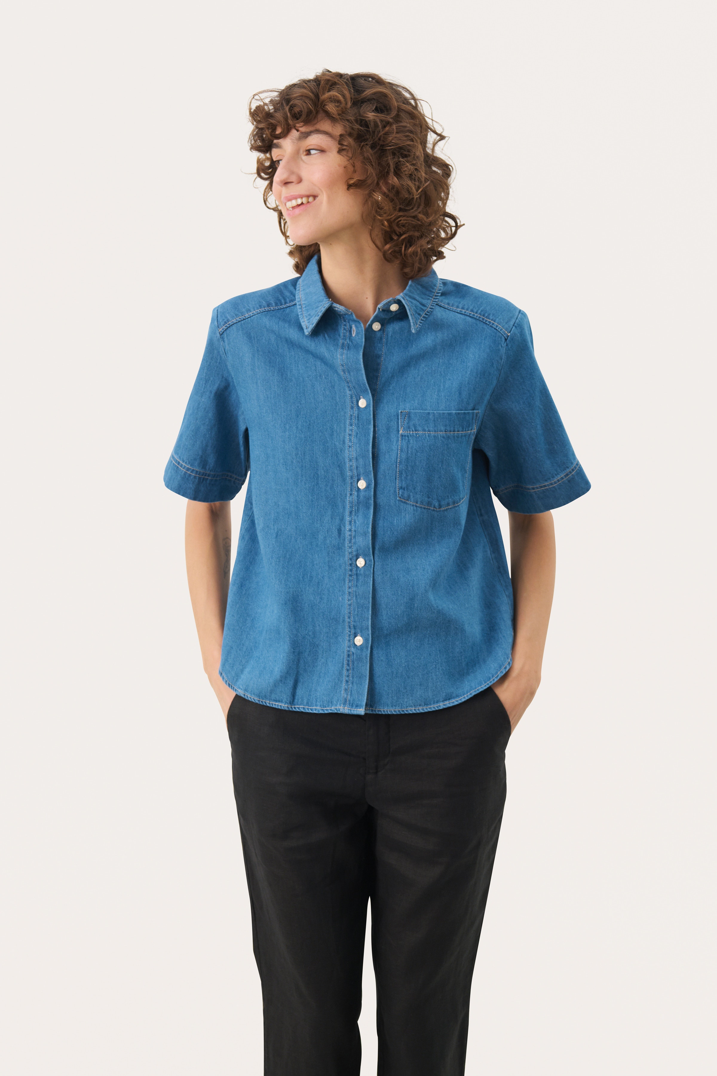 NiclaPW Overhemd LOOKBOOK FRONT 30309361-300156