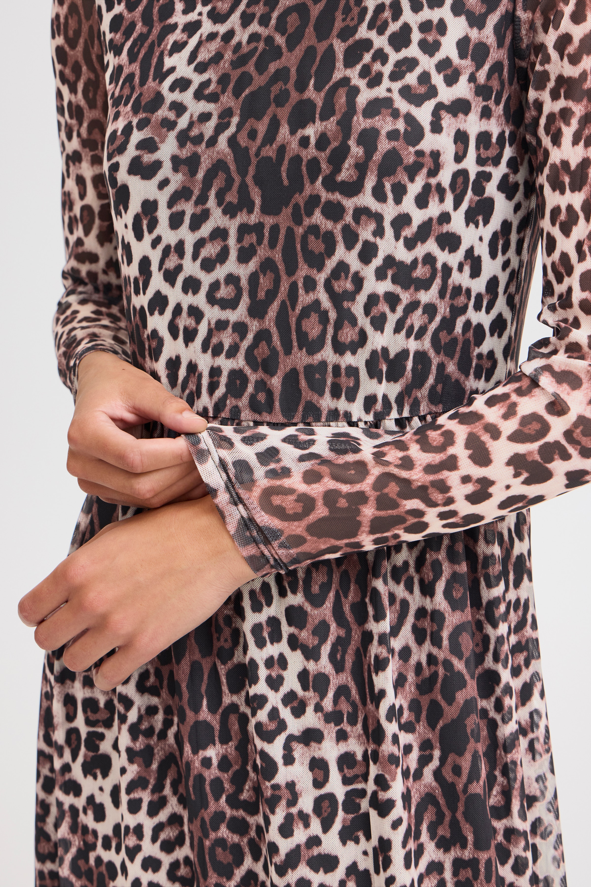 Kjole LOOKBOOK DETAIL 50208904-204690