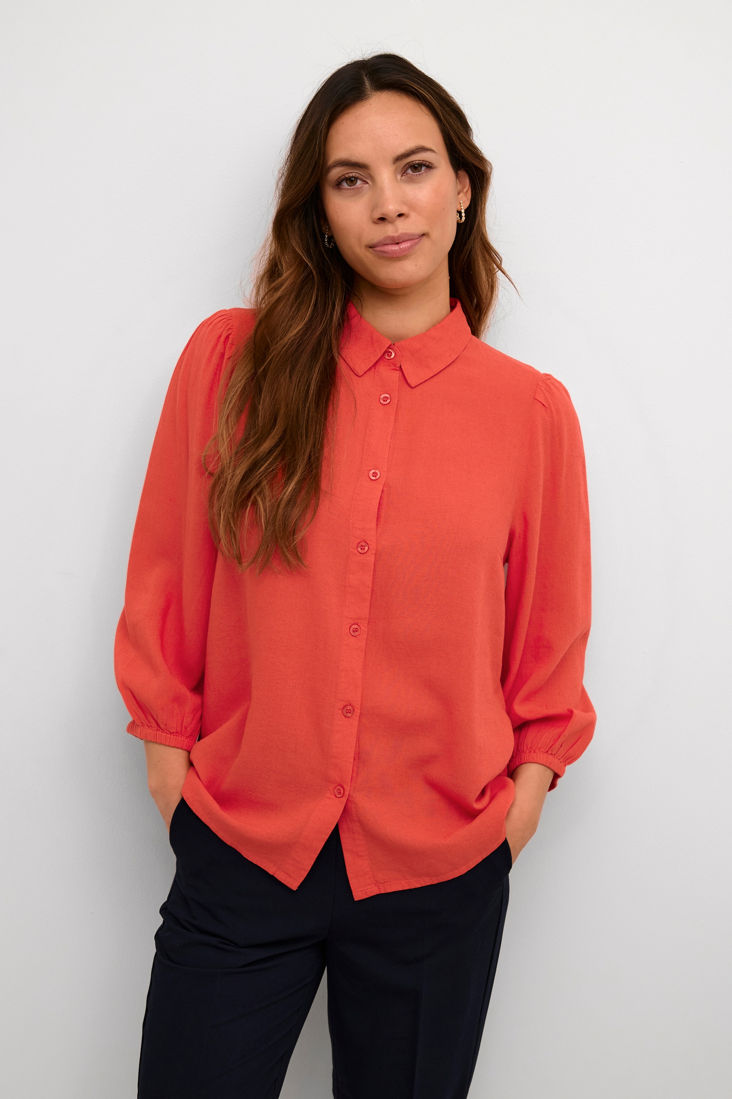 KAmilia Shirt LOOKBOOK FRONT 10508361-181651