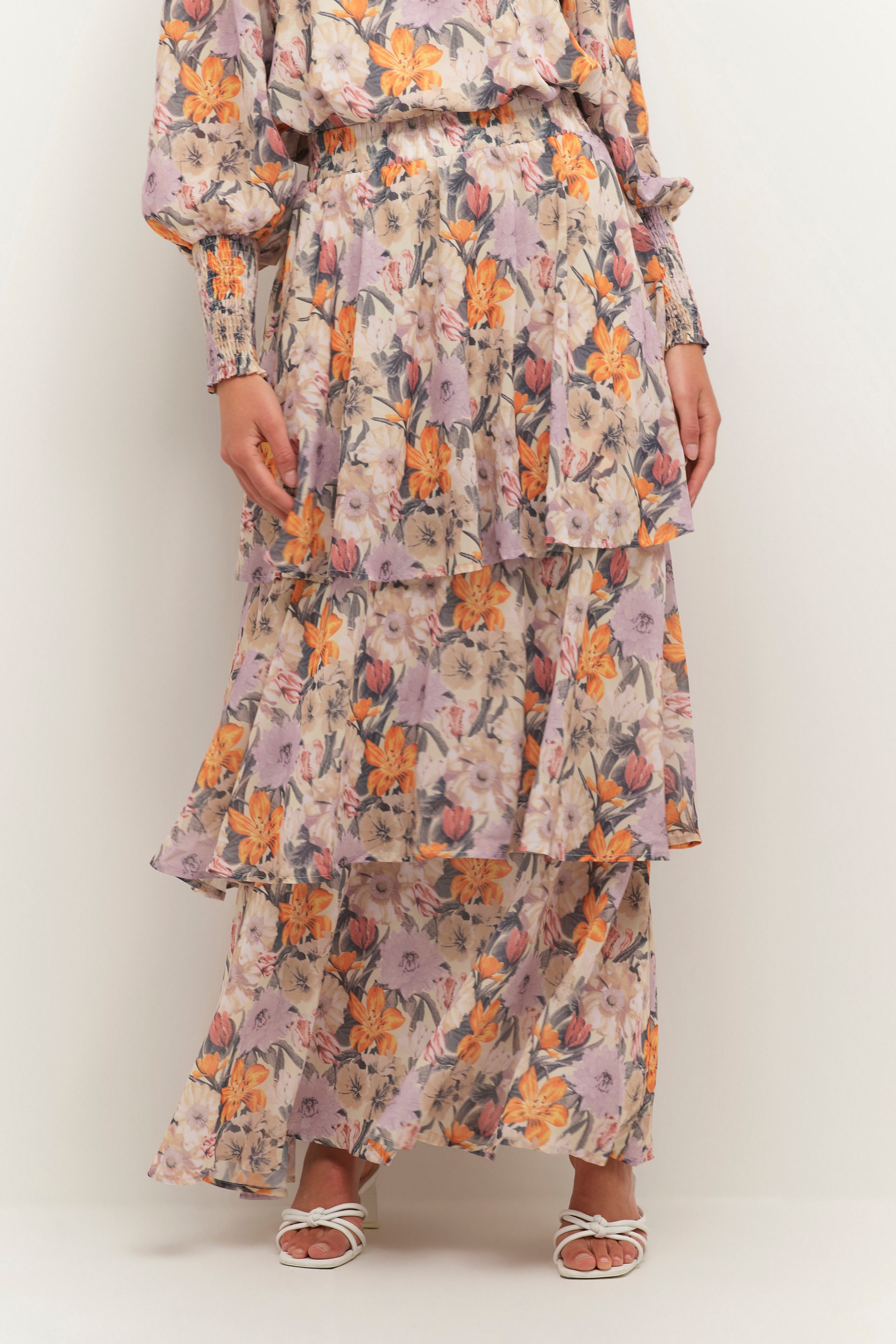 KAsorita Skjørt LOOKBOOK FRONT 10507407-104105