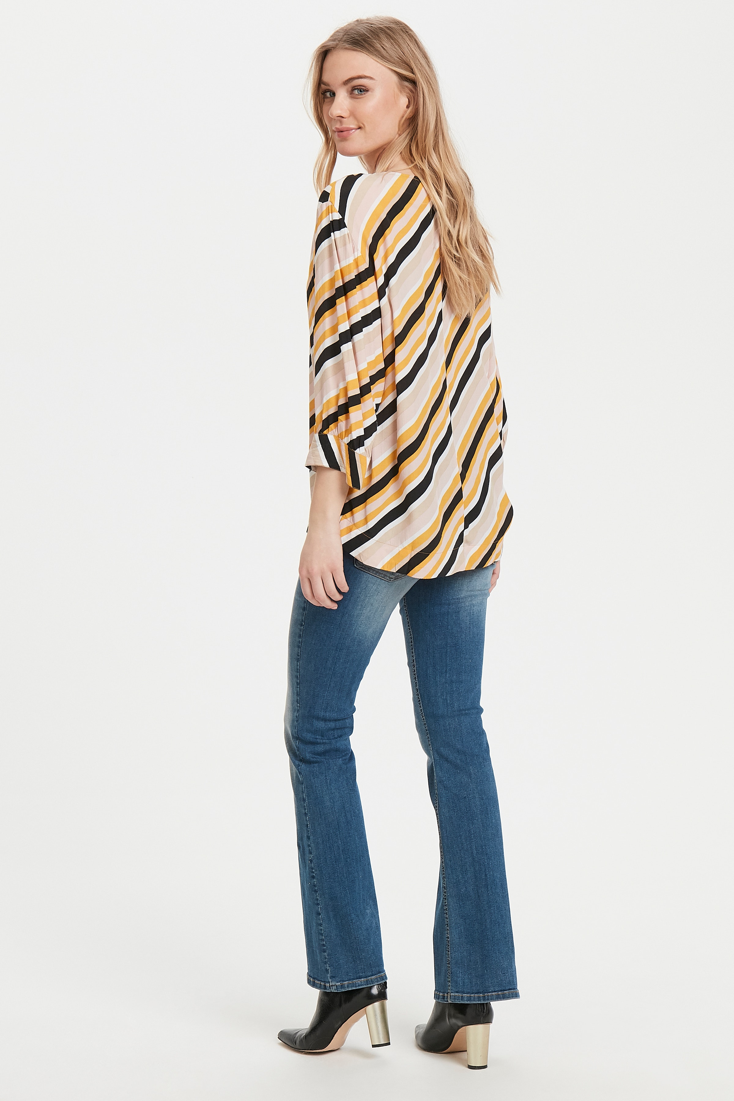 Blouse with short sleeve LOOKBOOK BACK 20805670-80032