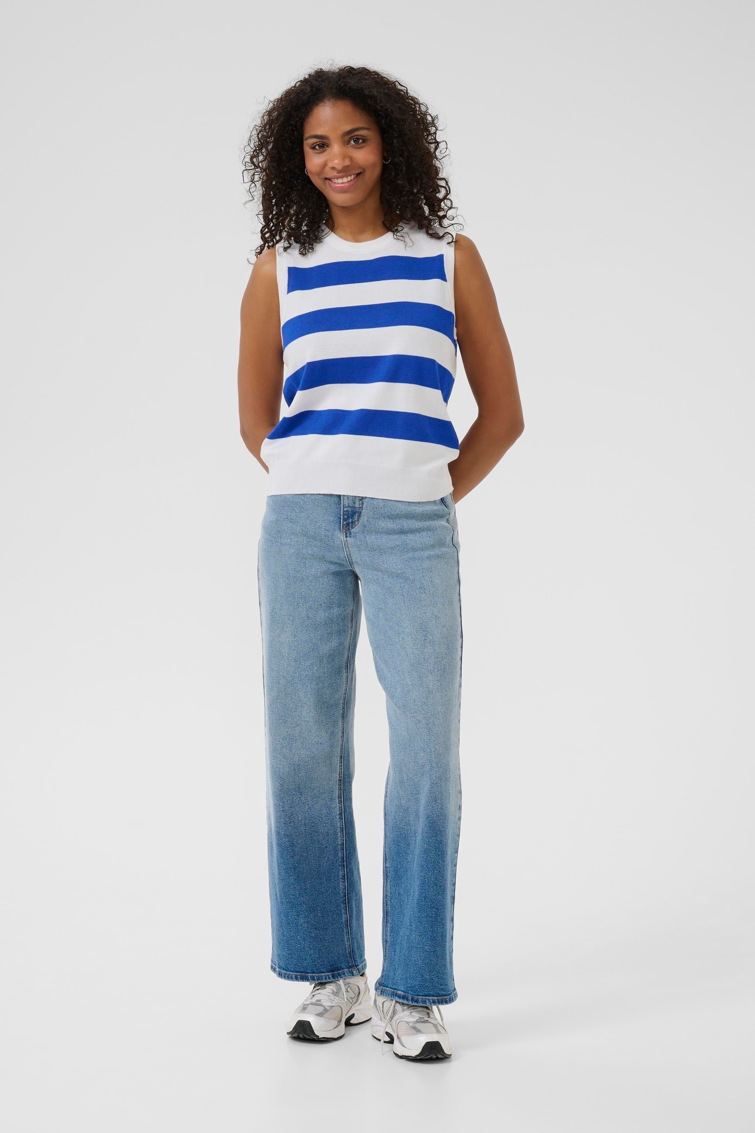 KAlizzy Strikket vest LOOKBOOK FRONT 10508539-107921