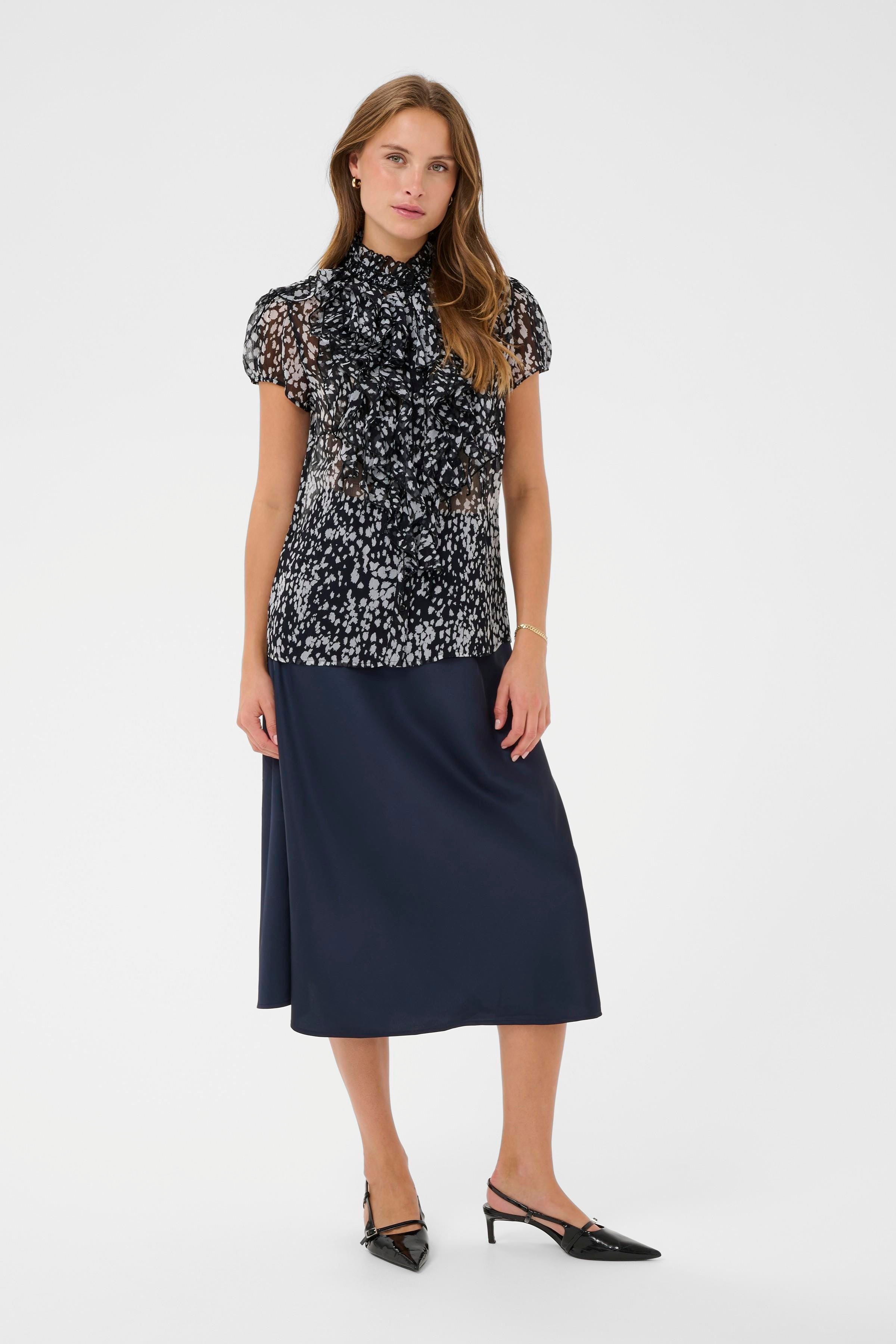 LiljaSZ Skjorte LOOKBOOK FRONT 30512464-304504