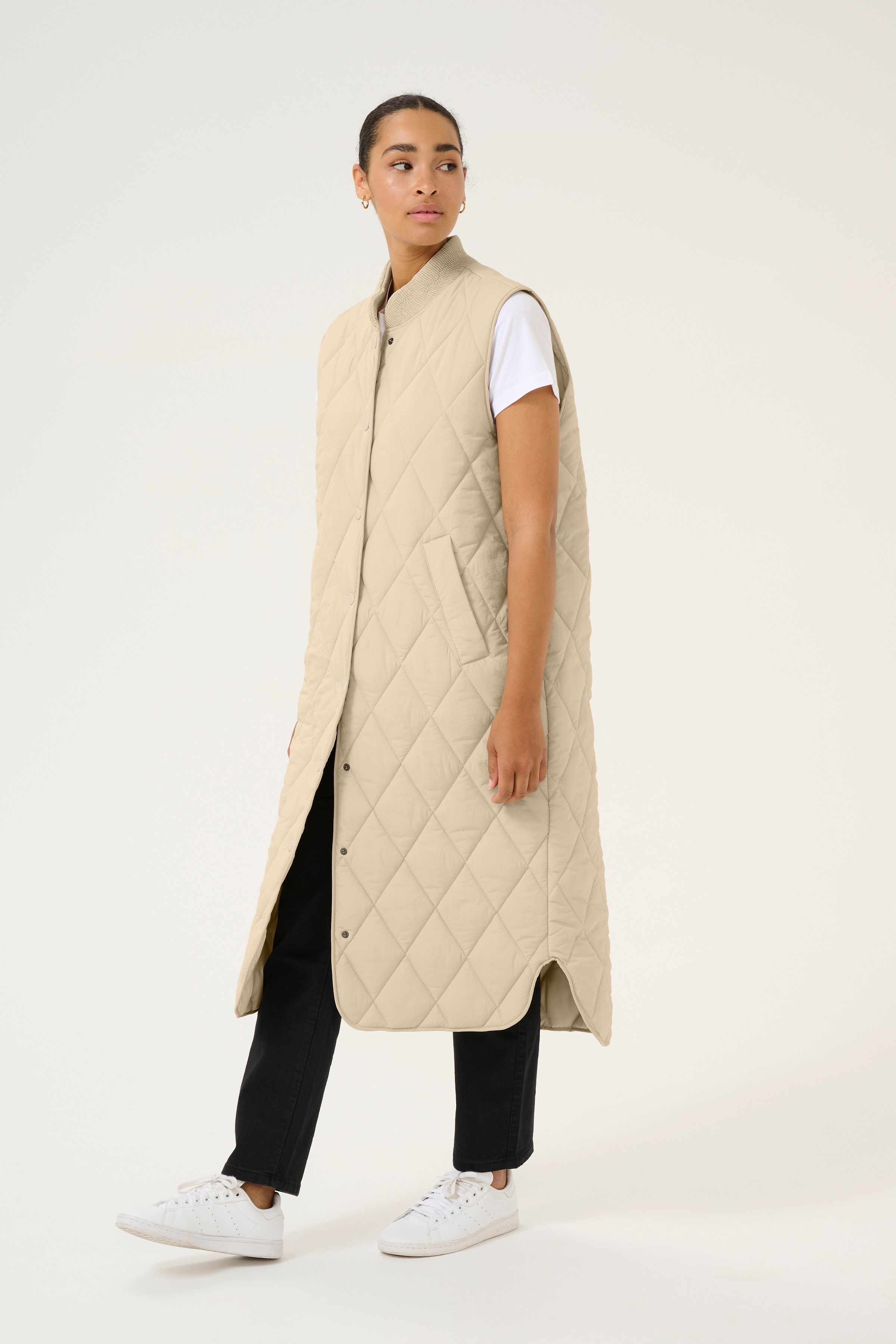 KAlorena Kåpe LOOKBOOK FRONT 10509475-151305