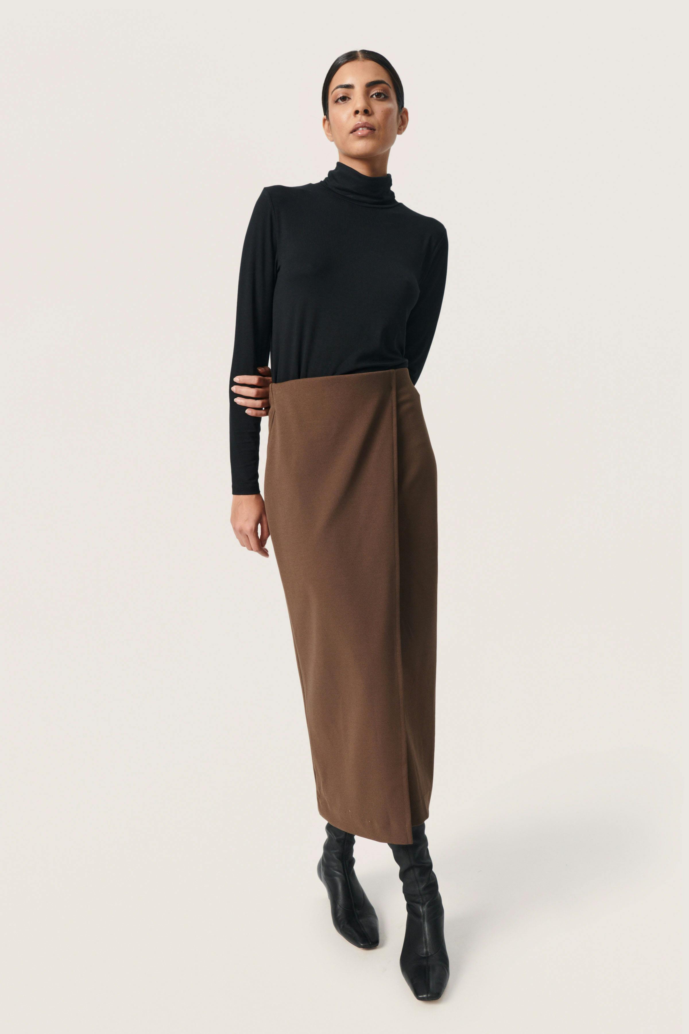 SLBea Skirt LOOKBOOK FRONT 30407315-190913