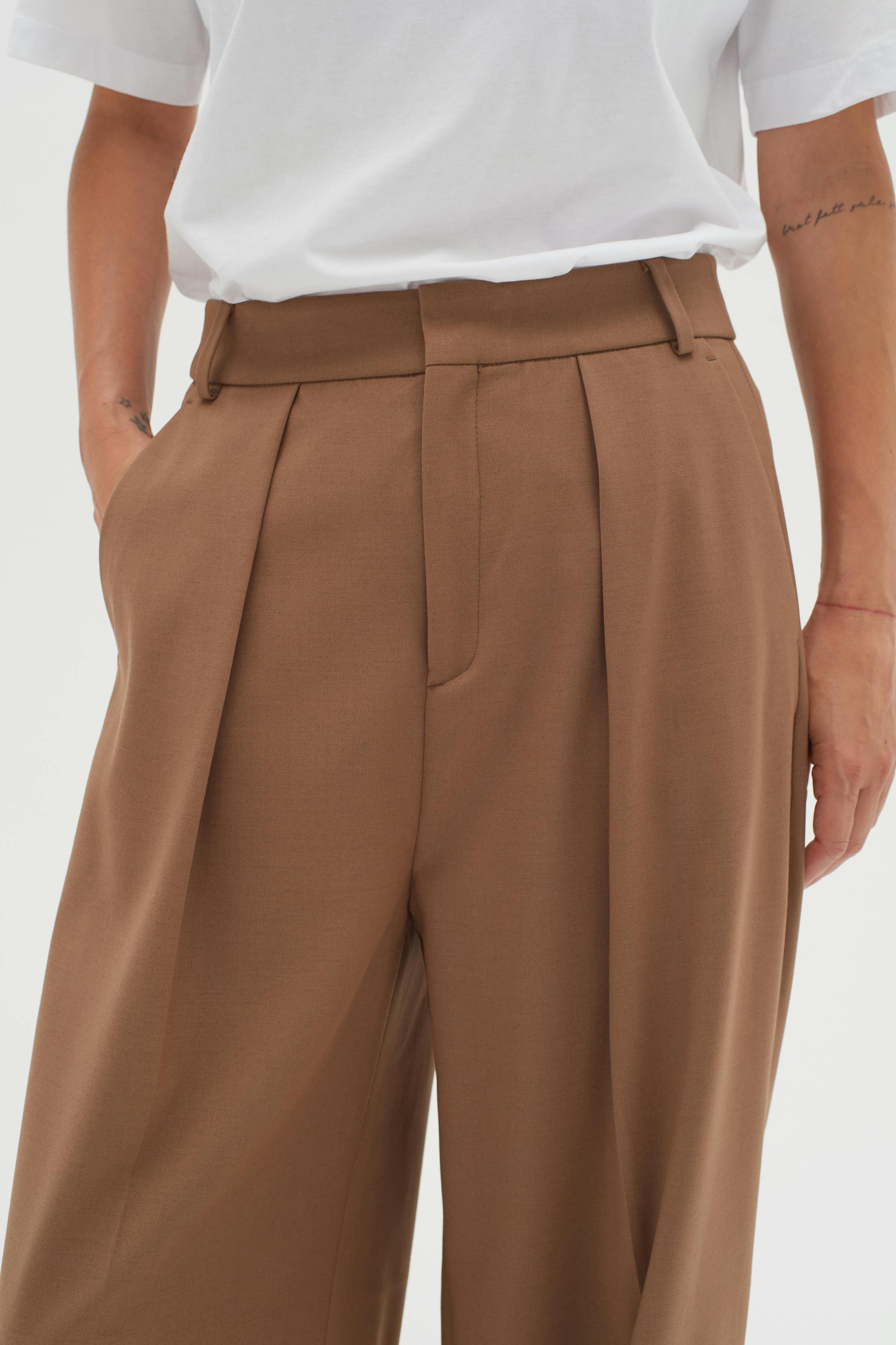 ZaiIW Wide Trousers LOOKBOOK DETAIL 30109221-300872