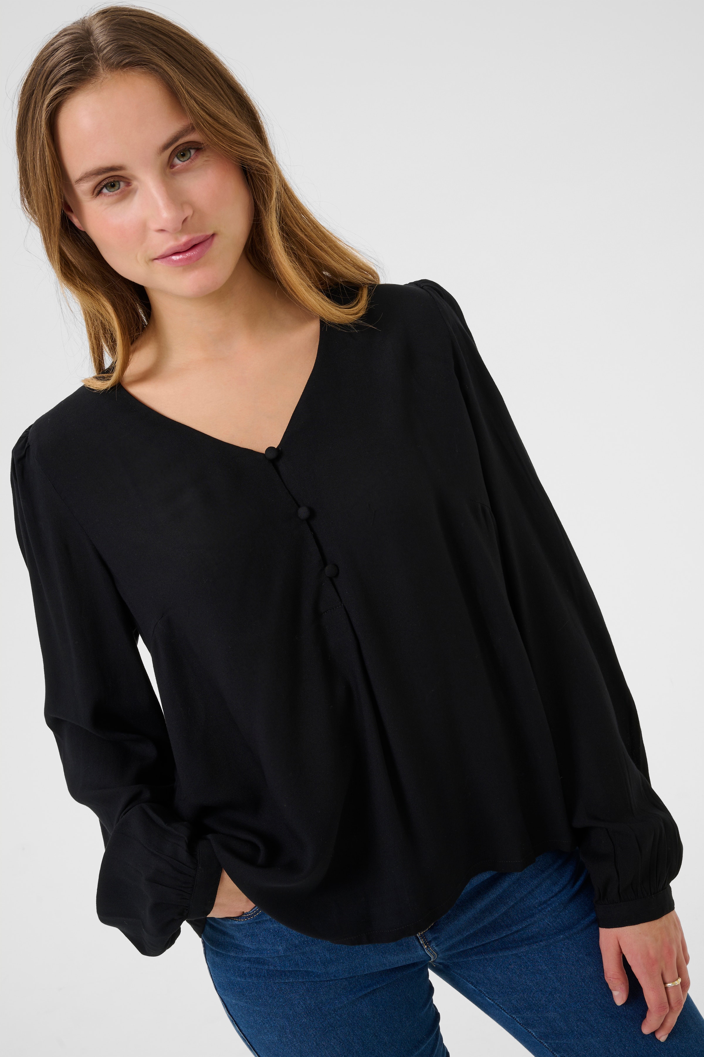 BPlouize Blouse LOOKBOOK DETAIL 10590897-100121B