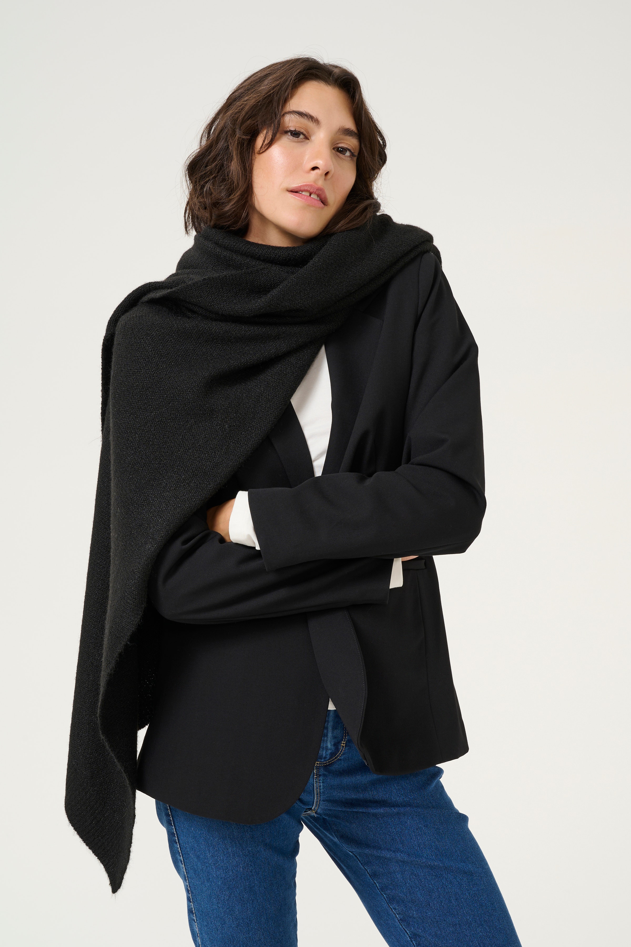 KAhannah Skjerf LOOKBOOK FRONT 10508583-100121