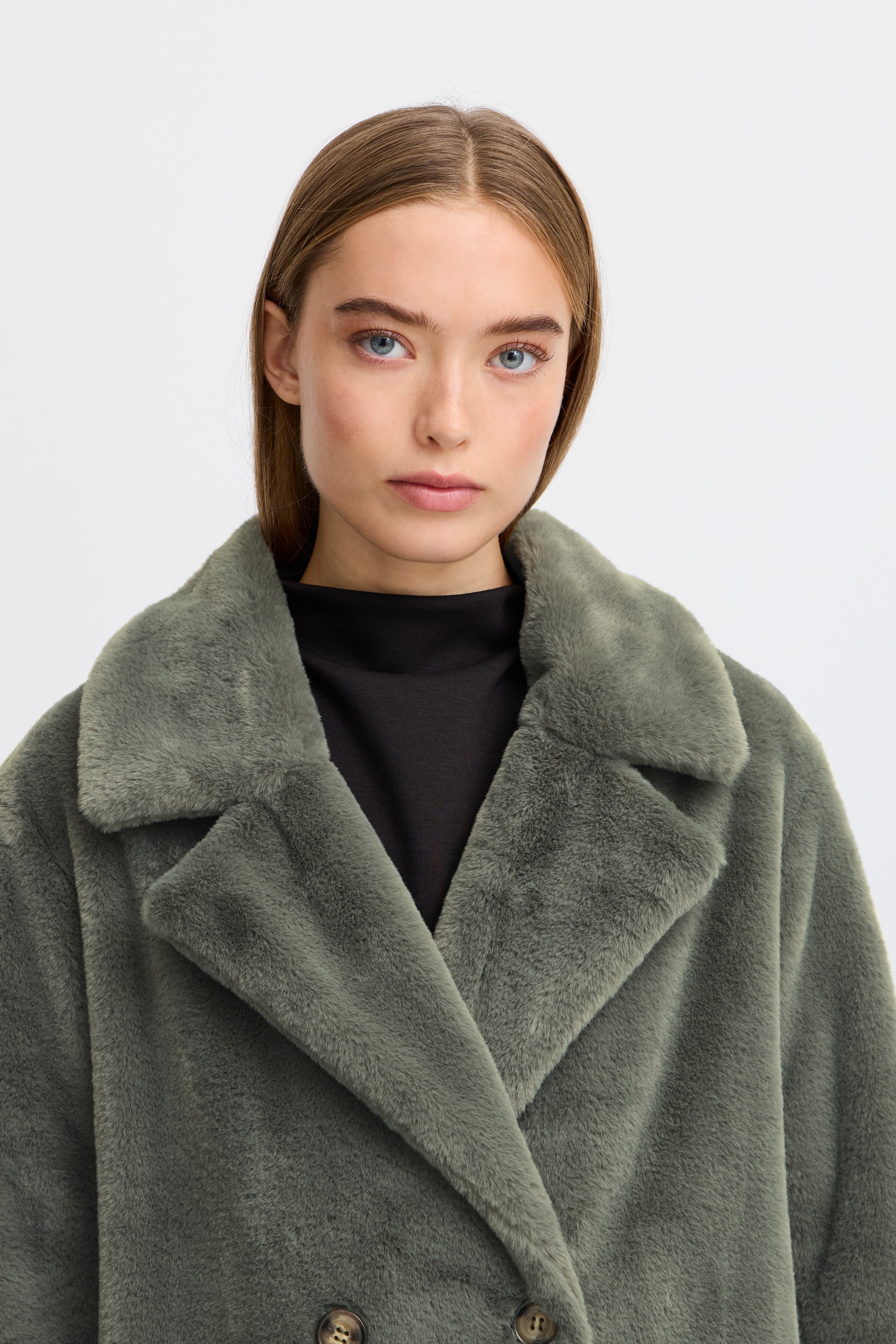 IHHAYA Yttertøy LOOKBOOK DETAIL 20112413-180514