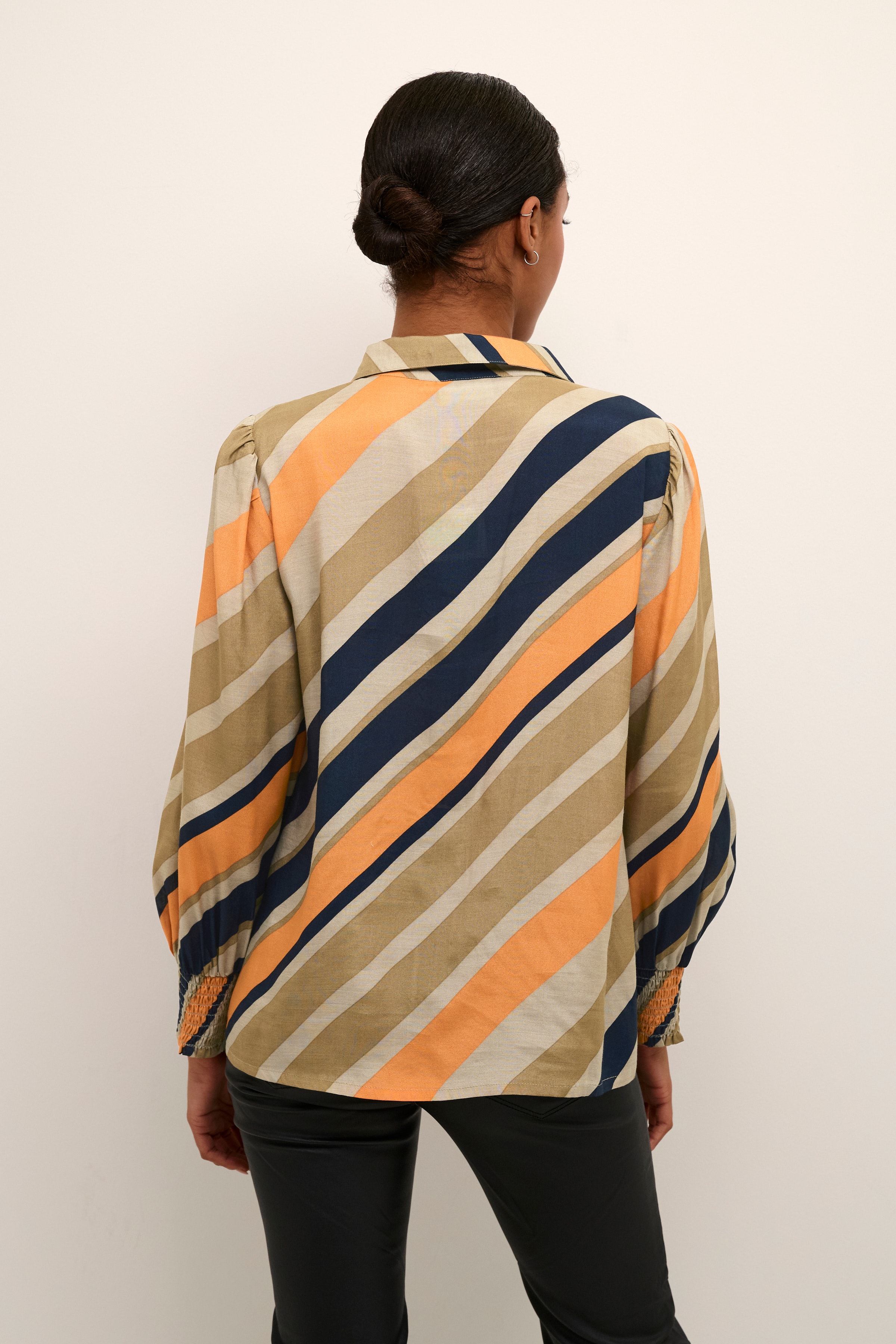 KAmaria Skjorte LOOKBOOK BACK 10552183-104917