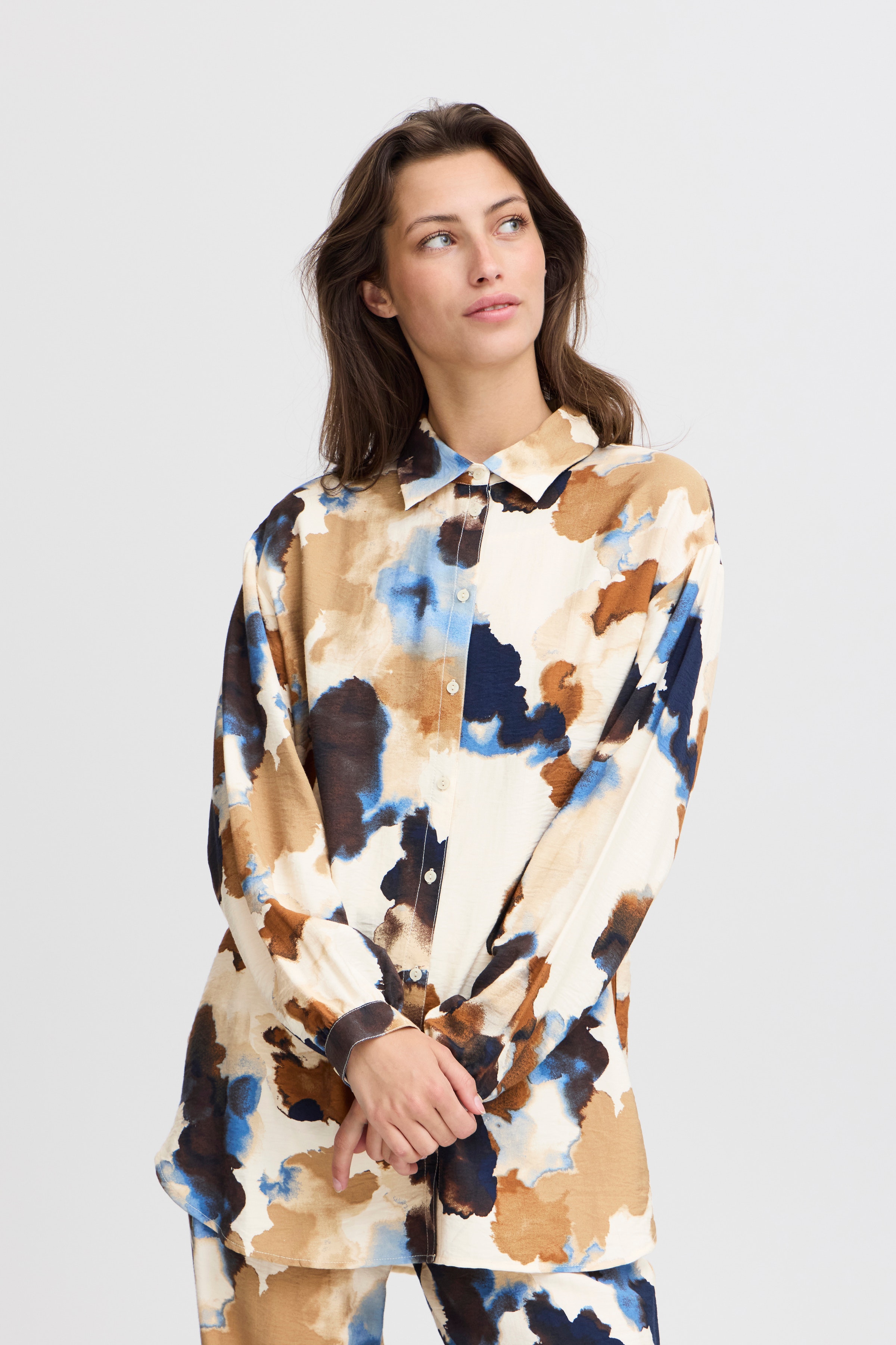 BYIHAMMA Skjorte LOOKBOOK FRONT 20815223-203397