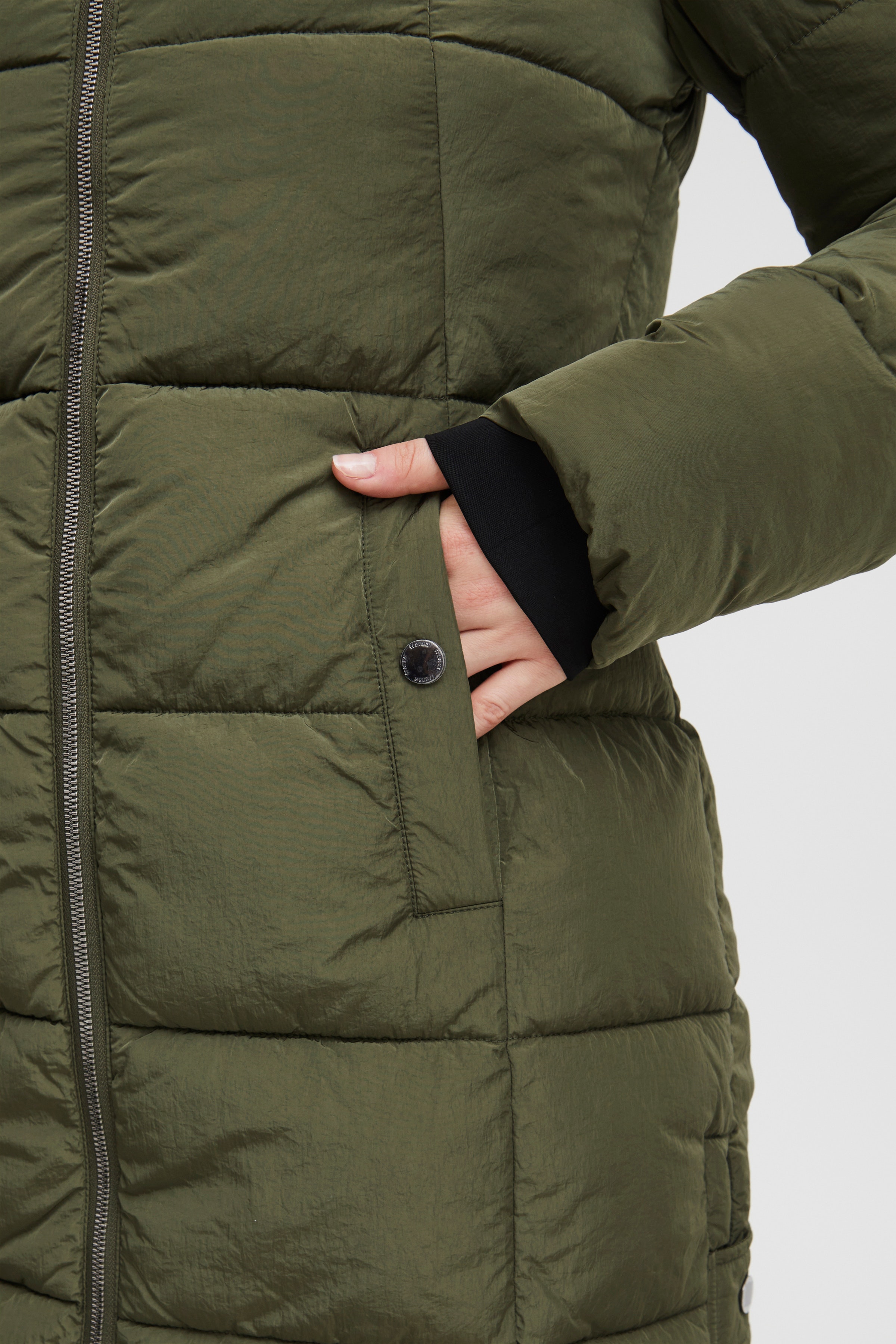 FRBAC Outerwear LOOKBOOK DETAIL 20612135-190515