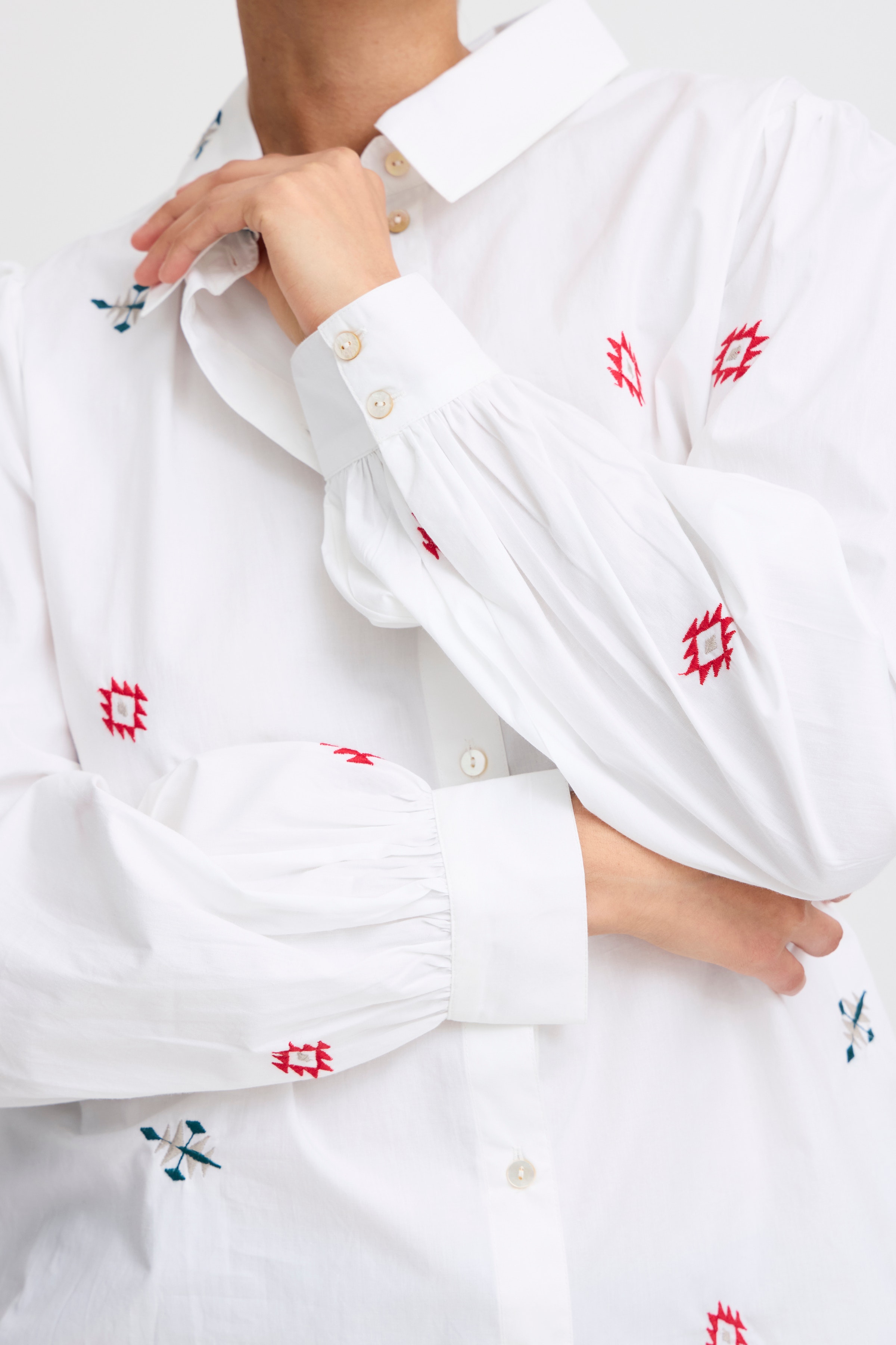 BYICIA Shirt LOOKBOOK DETAIL 20815230-203639