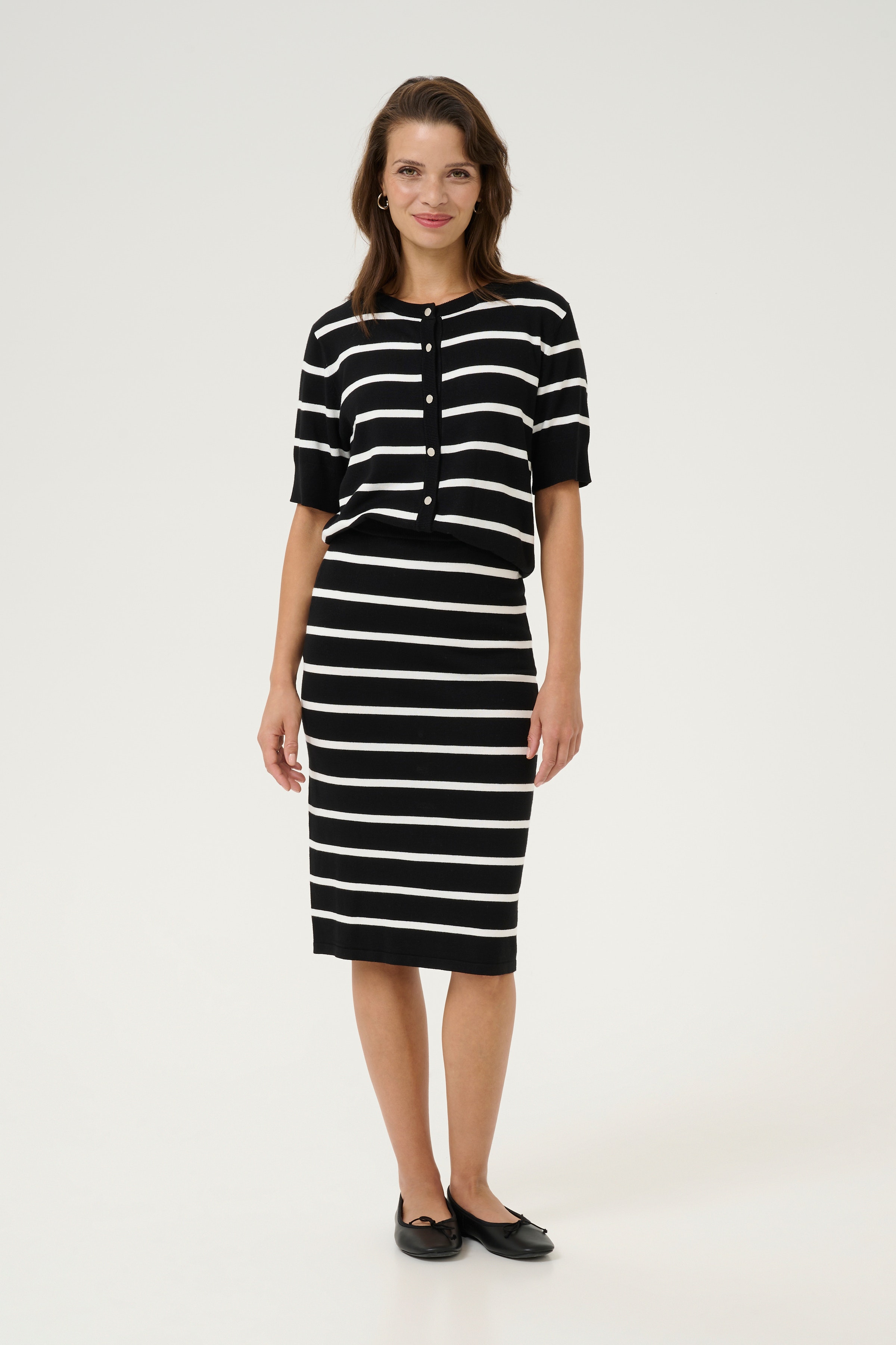 KAlizza Skjørt LOOKBOOK FRONT 10509798-107263