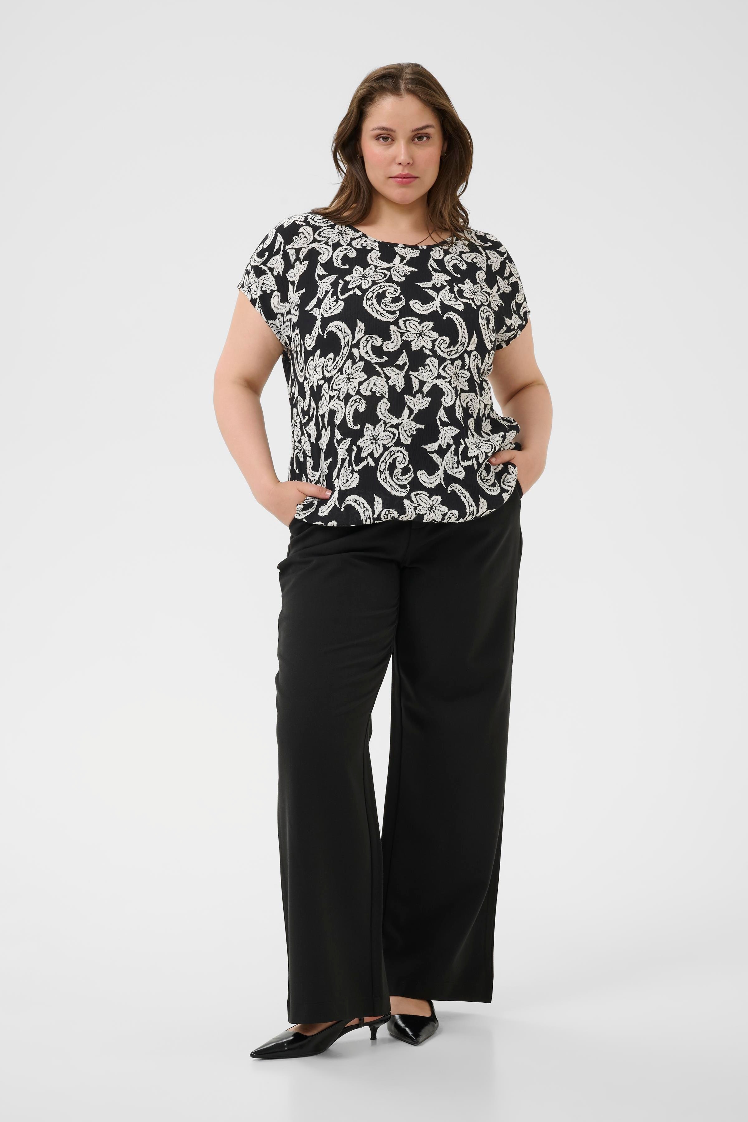 KCami Bluse LOOKBOOK FRONT 10582027-108945