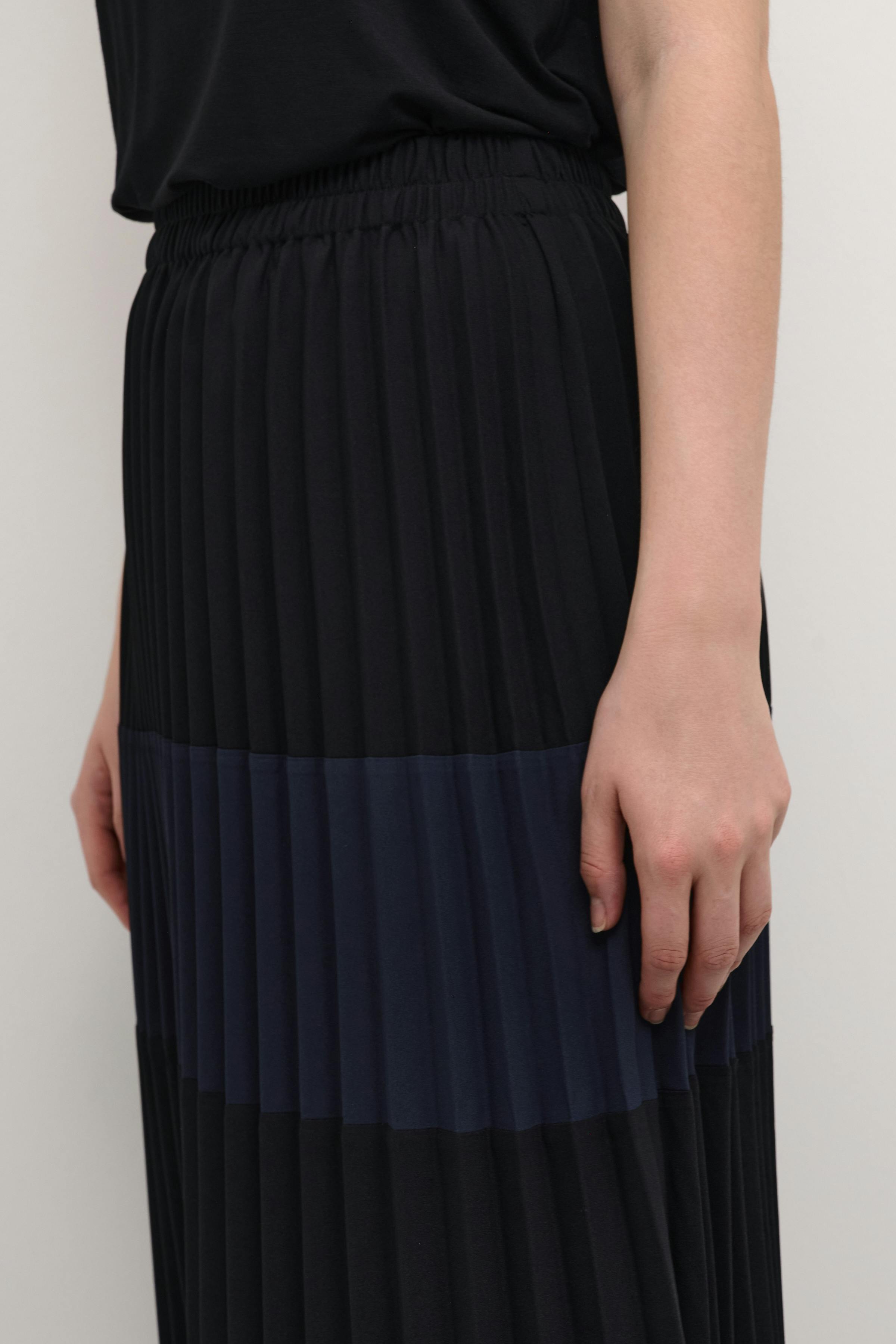 CUbetty Skirt LOOKBOOK DETAIL 50109326-105431